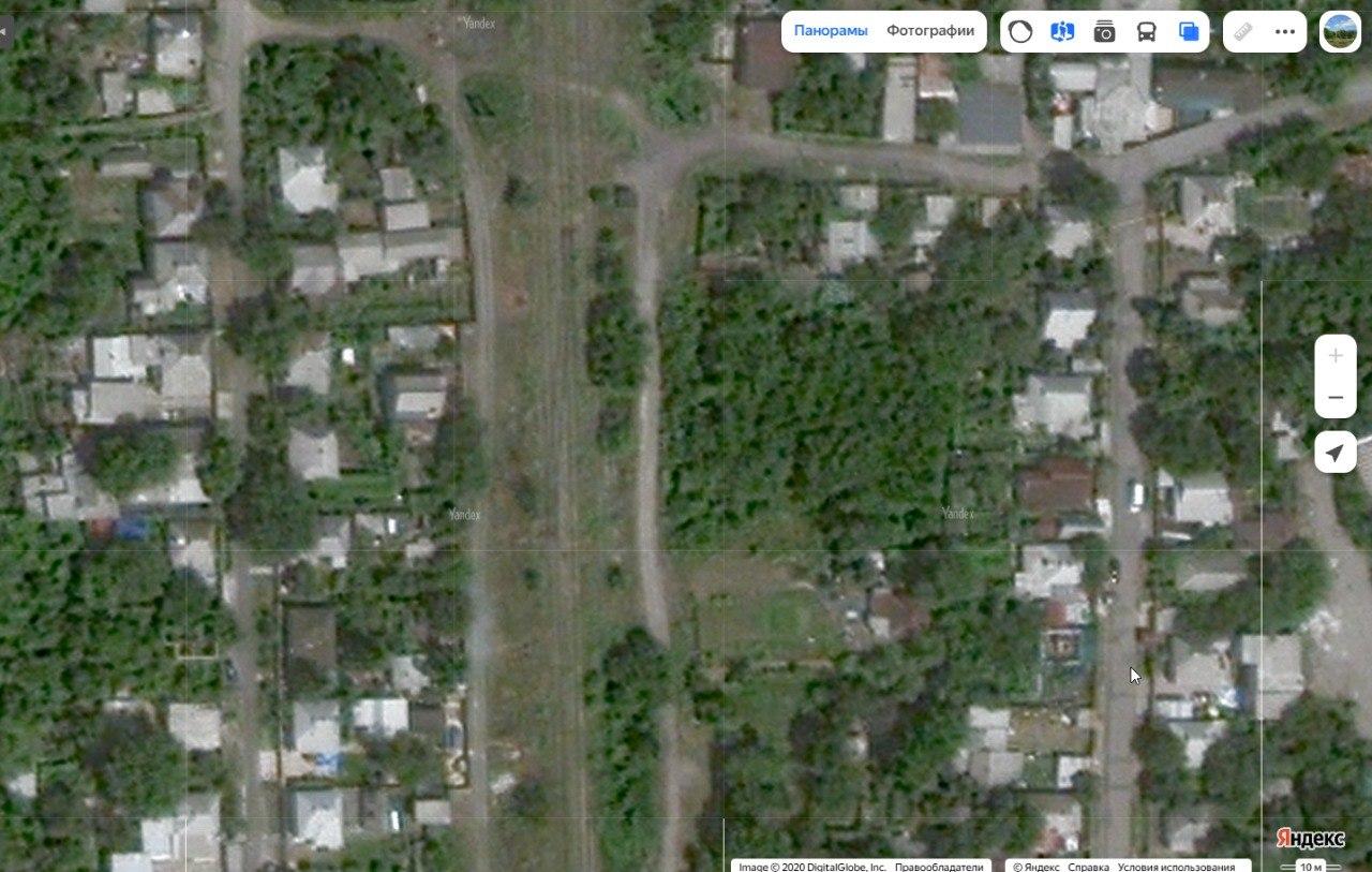 Разъезд в окрестностях улицы Орбита, между ул. Экономическая и посёлком 3-й Восточный. От этого места идут многие ответвления на склады и завод РКЭТ