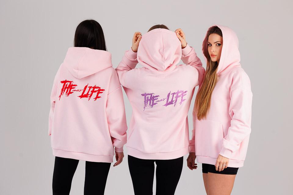 Чёрное худи THE ONLY LIFE с фиолетовой вышивкой