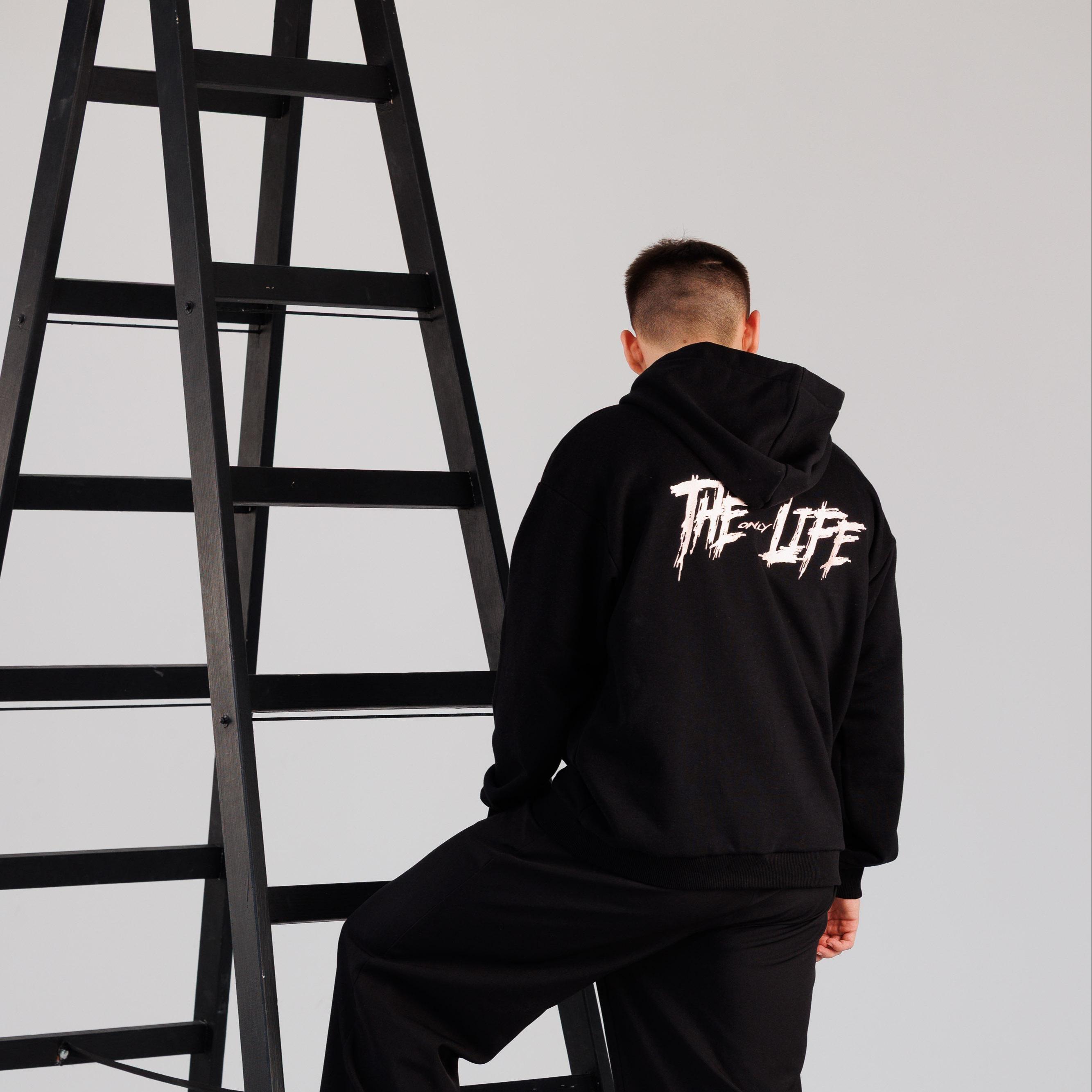 Черное худи THE ONLY LIFE с белой вышивкой на груди и спине
