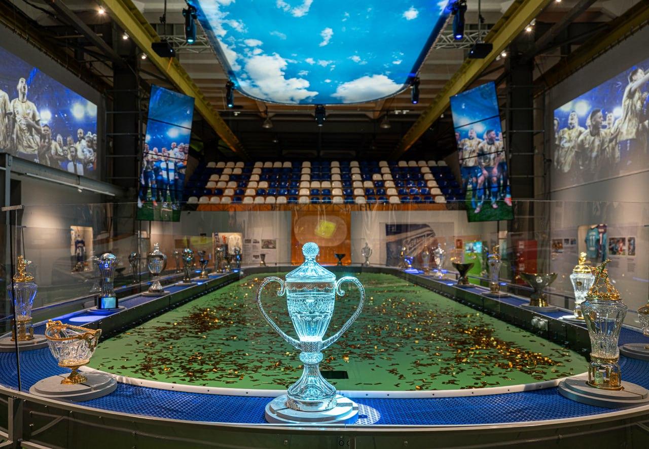 Выставка зенит 100 лет