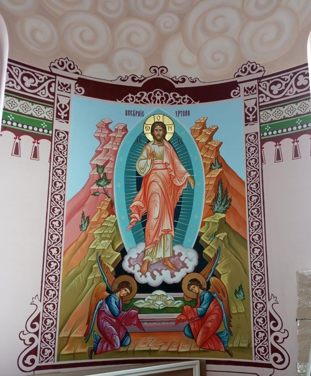 Воскресение Христово в росписи алтаря