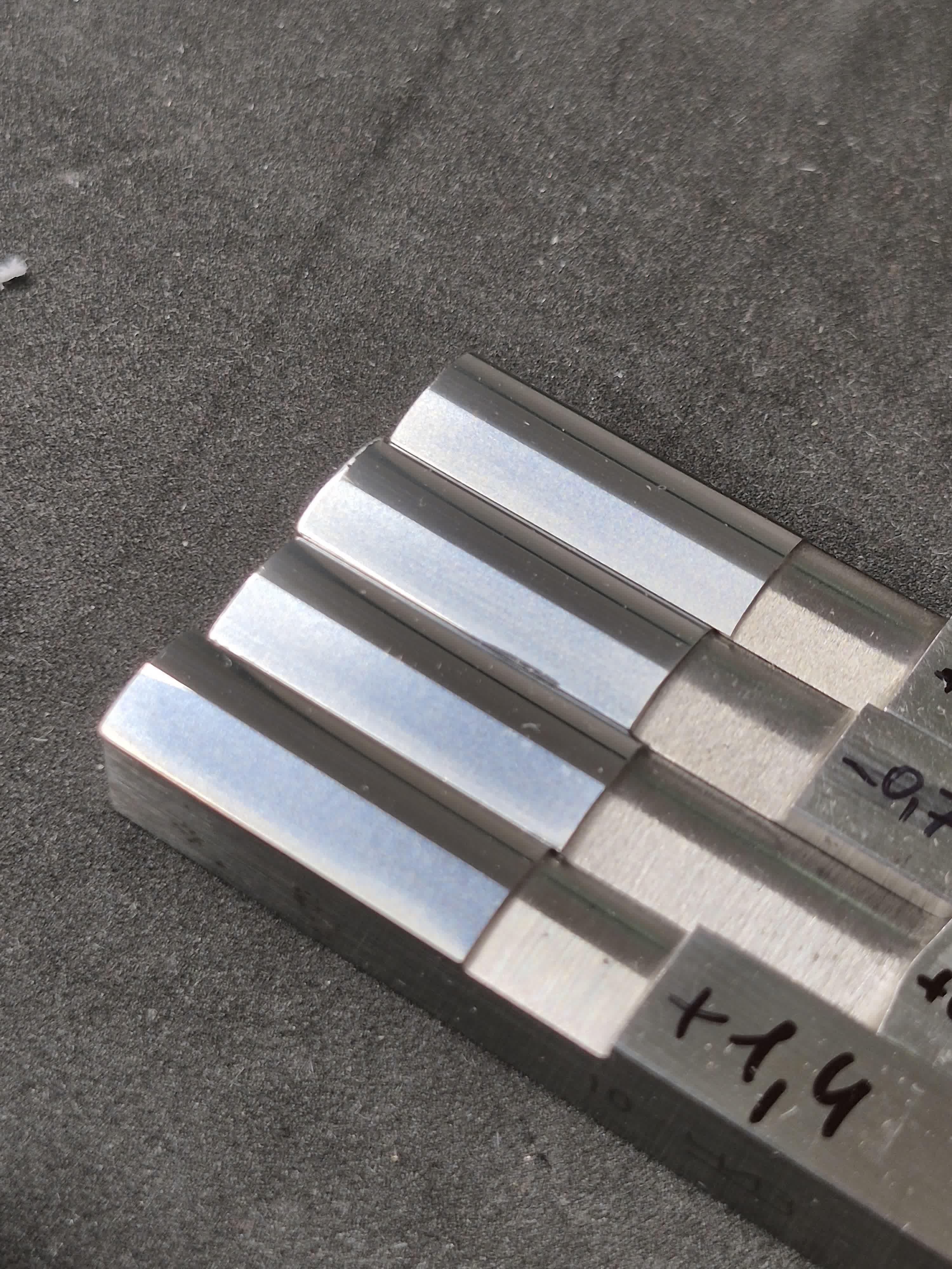 Боковик радиусный 10мм