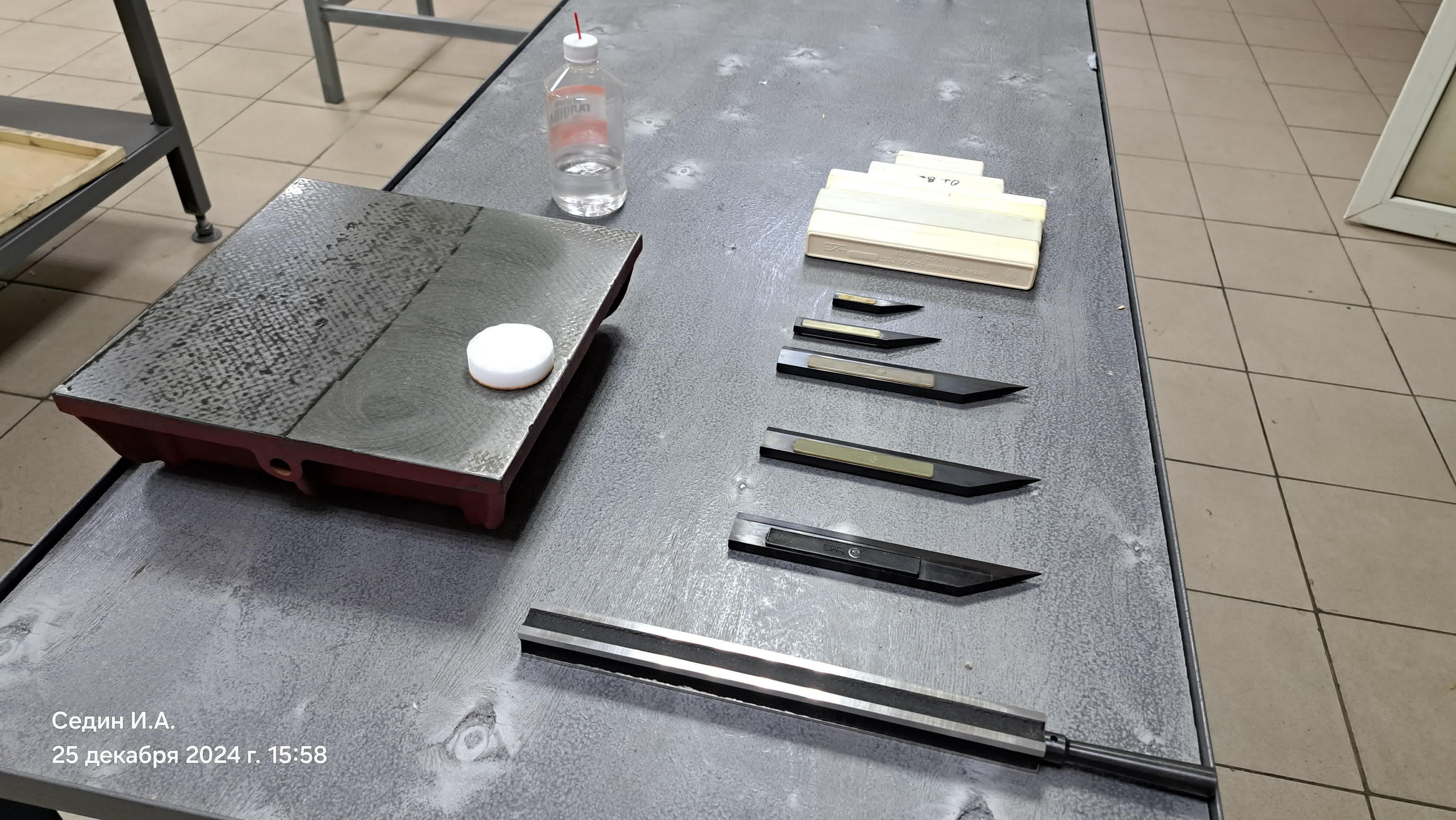 Линейки лекальные