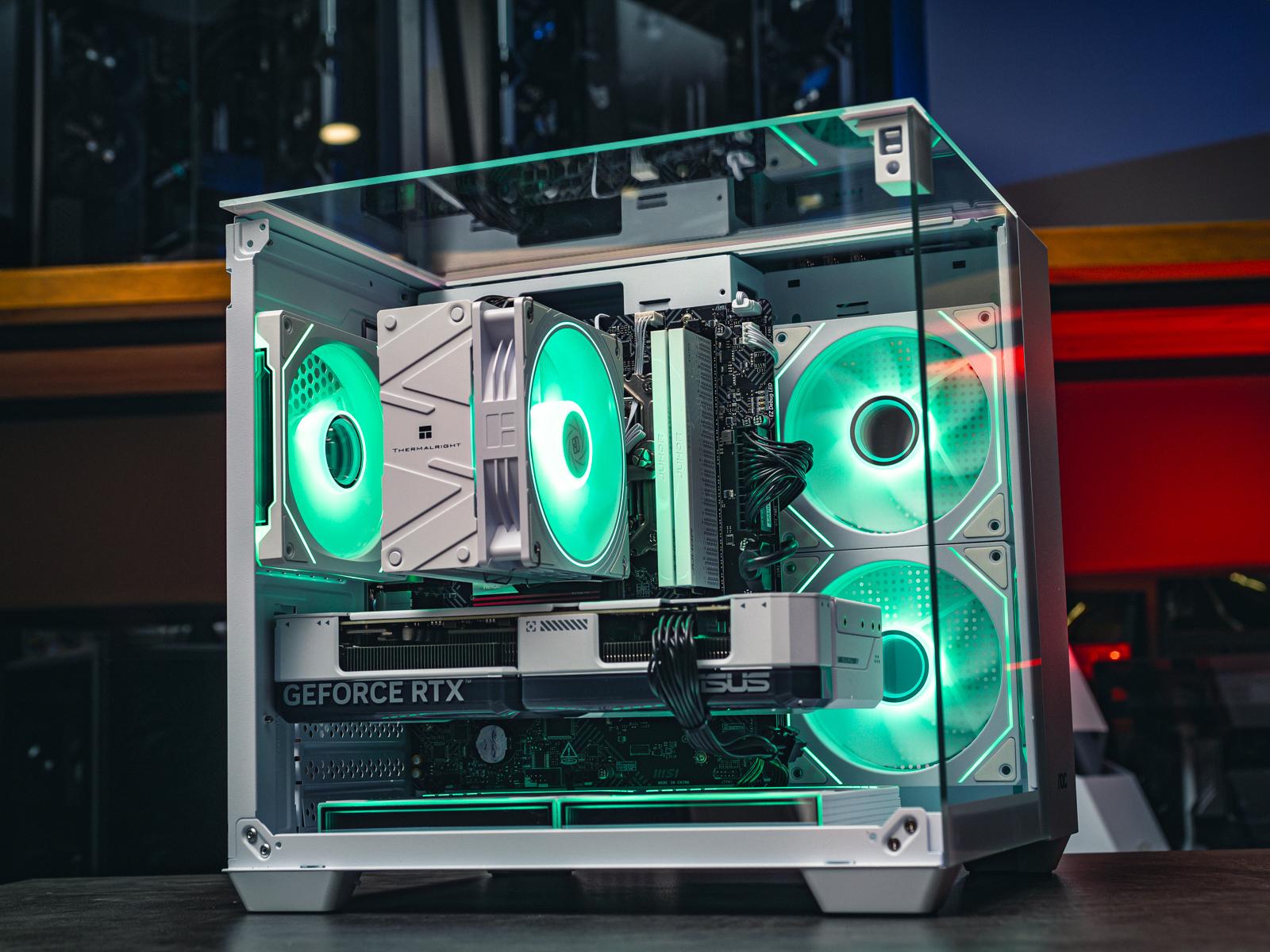 Мощный игровой компьютер в корпусе AOC CG389 Black  на базе процессора Ryzen 5 7500F + RTX 5060