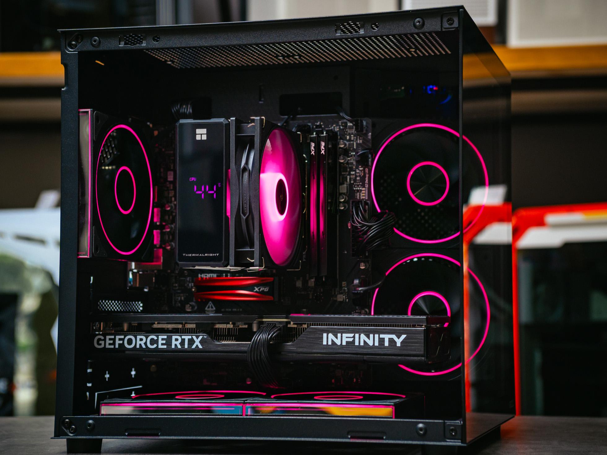 Мощный игровой компьютер в корпусе AOC CG389 Black  на базе процессора Ryzen 5 7500F + RTX 5070