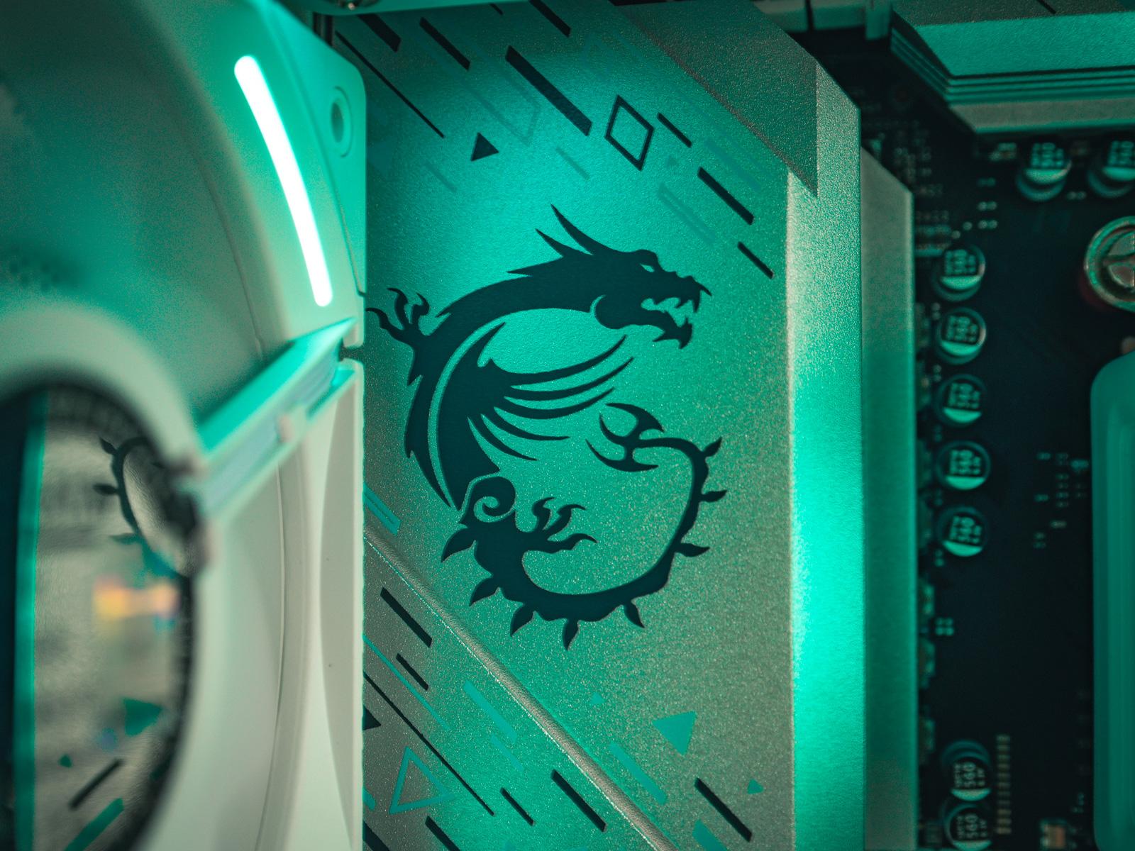 Компьютер в корпусе ZALMAN P30  С Видеокартой RTX 5070 iGame Vulcan