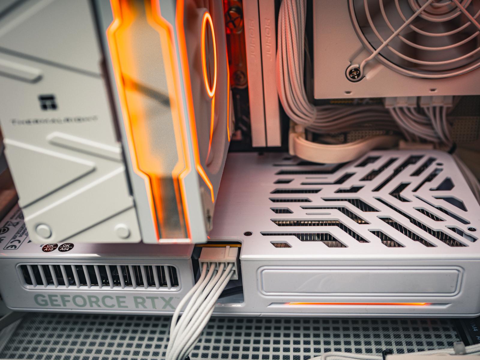 Мини игровой компьютер в корпусе DeepCool CH160 Black  на базе процессора Ryzen 5500 и с видеокартой RTX 4060