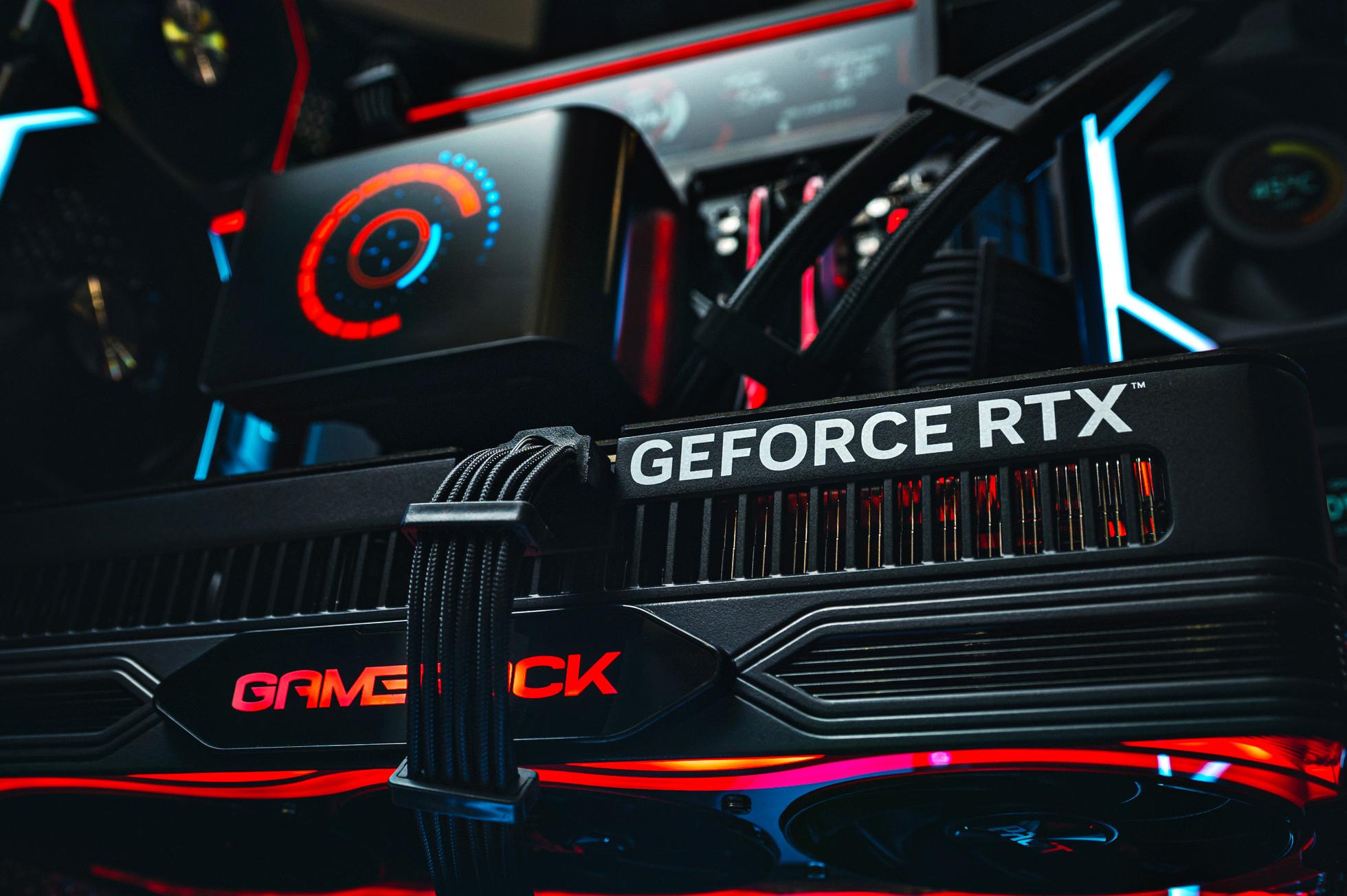 Компьютер в корпусе LIAN LI O11 Vision / 9800X3D / RTX 5080