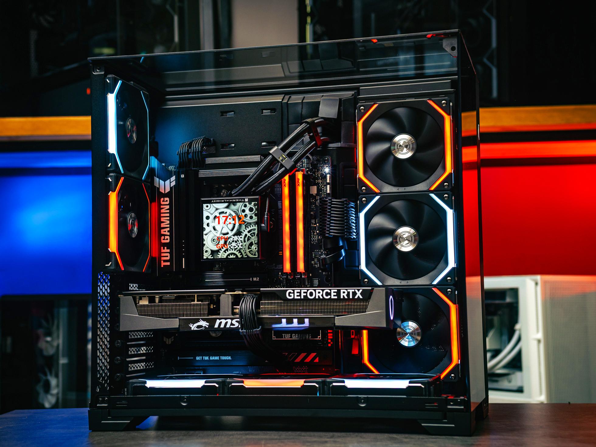 Компьютер в корпусе LIAN LI O11 Vision / 9800X3D / RTX 5080