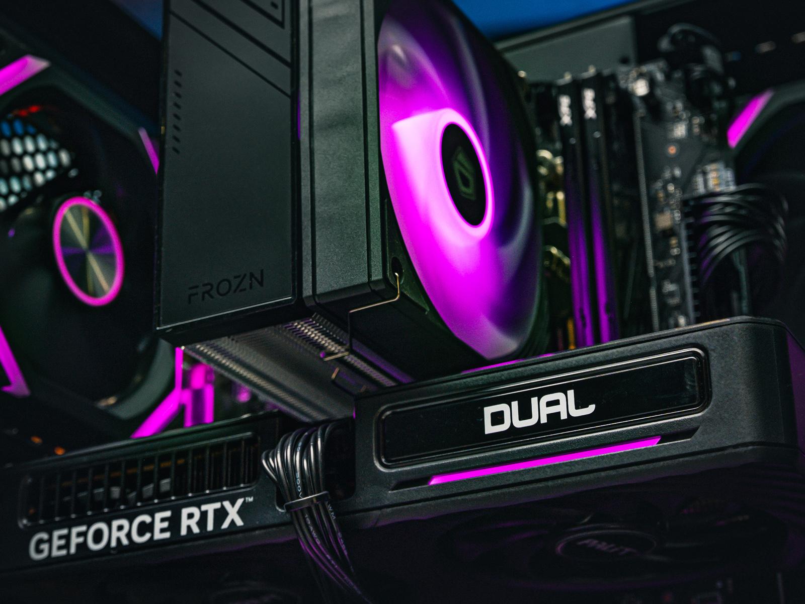 Мощный игровой компьютер в корпусе AOC CG389 Black  на базе процессора Ryzen 5 7500F + RTX 5060