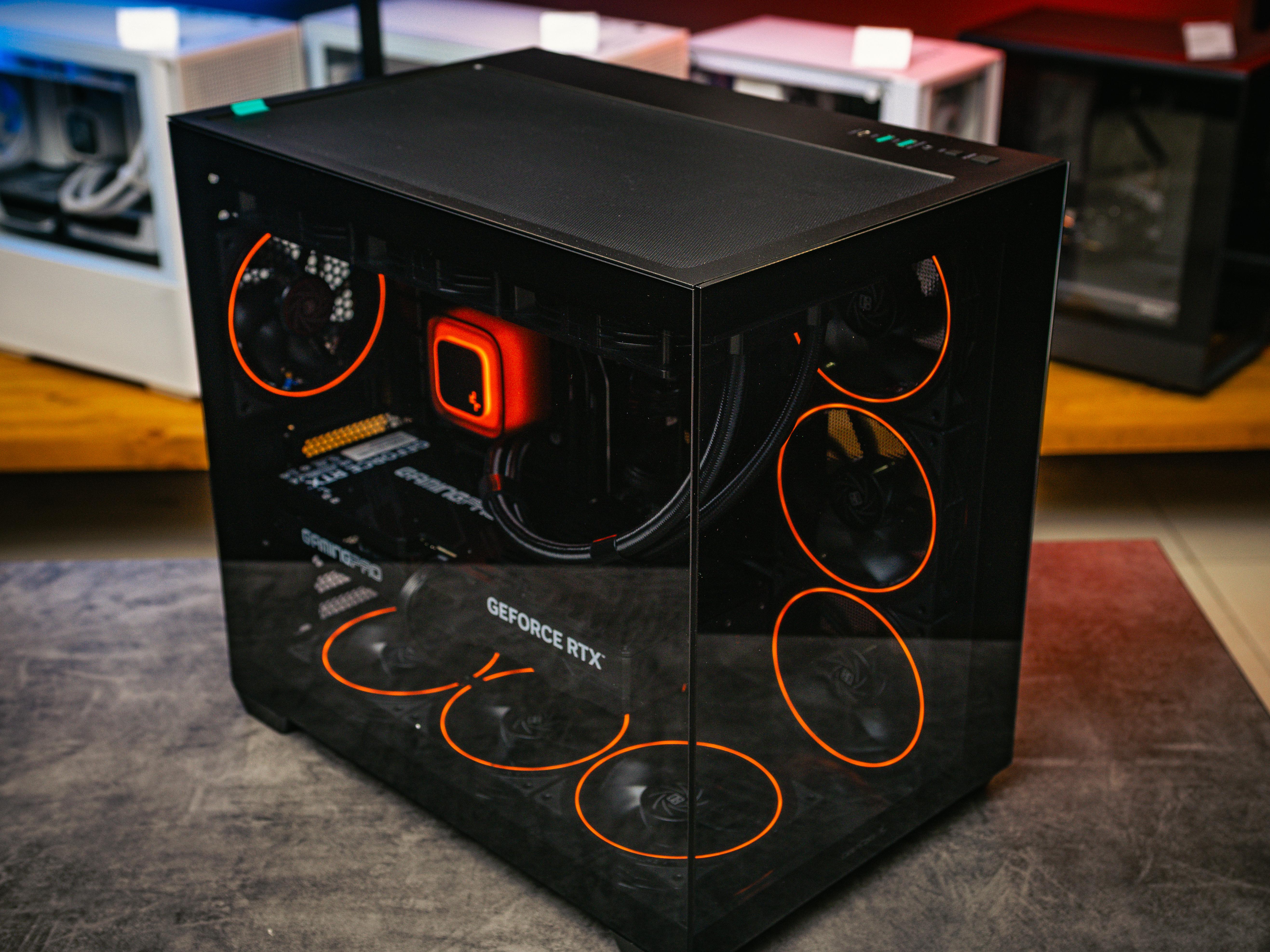Компьютер в корпусеDeepCool CG530 4F  / 7800X3D / RTX 5070