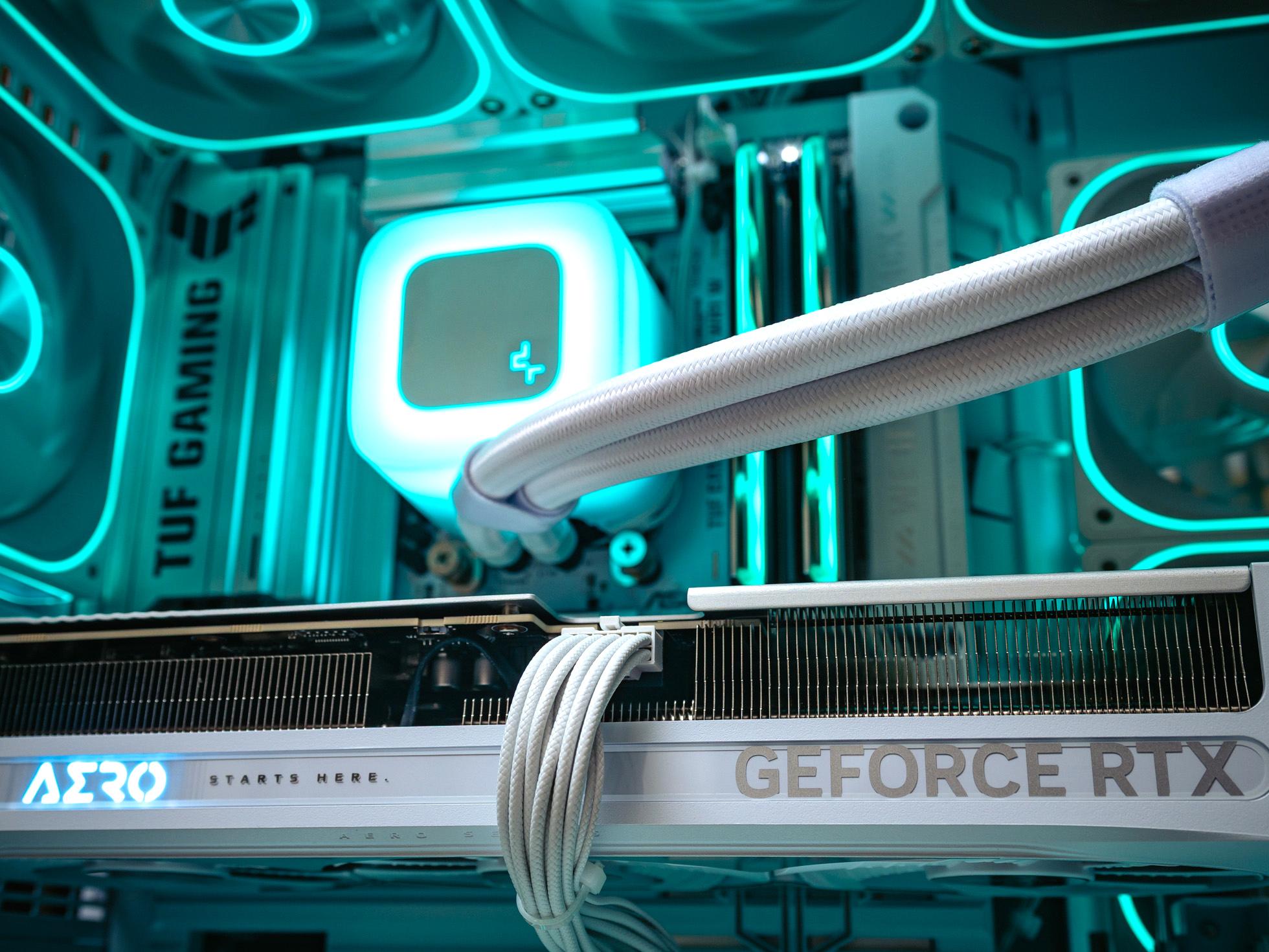 Компьютер в корпусе ZALMAN P30  С Видеокартой RTX 5070 iGame Vulcan