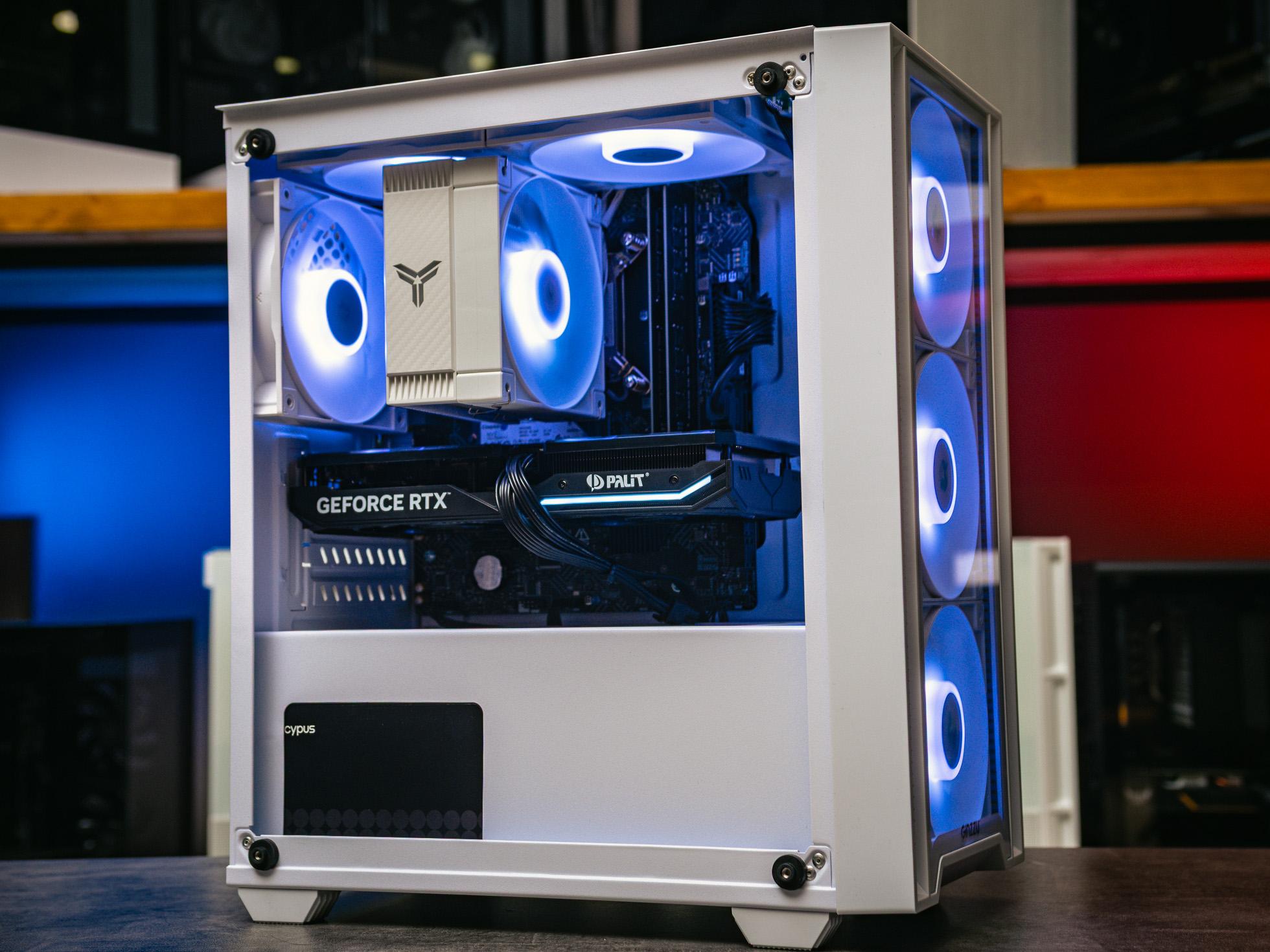 Игровой компьютер SNOW в корпусе Ginzzu CL520 White  на Intel core i5 12400F и RTX 4060