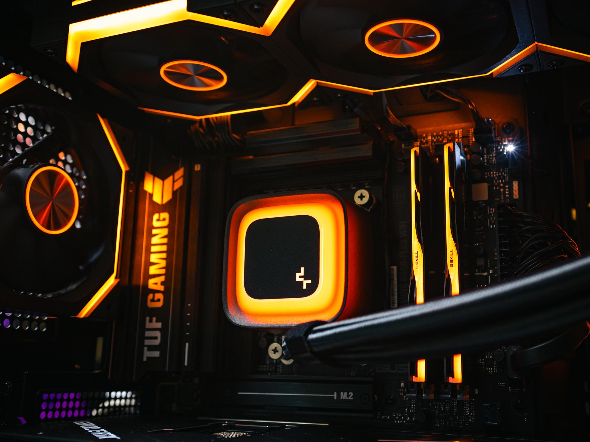 Компьютер в корпусе LIAN LI O11 Vision / 9800X3D / RX 9070XT