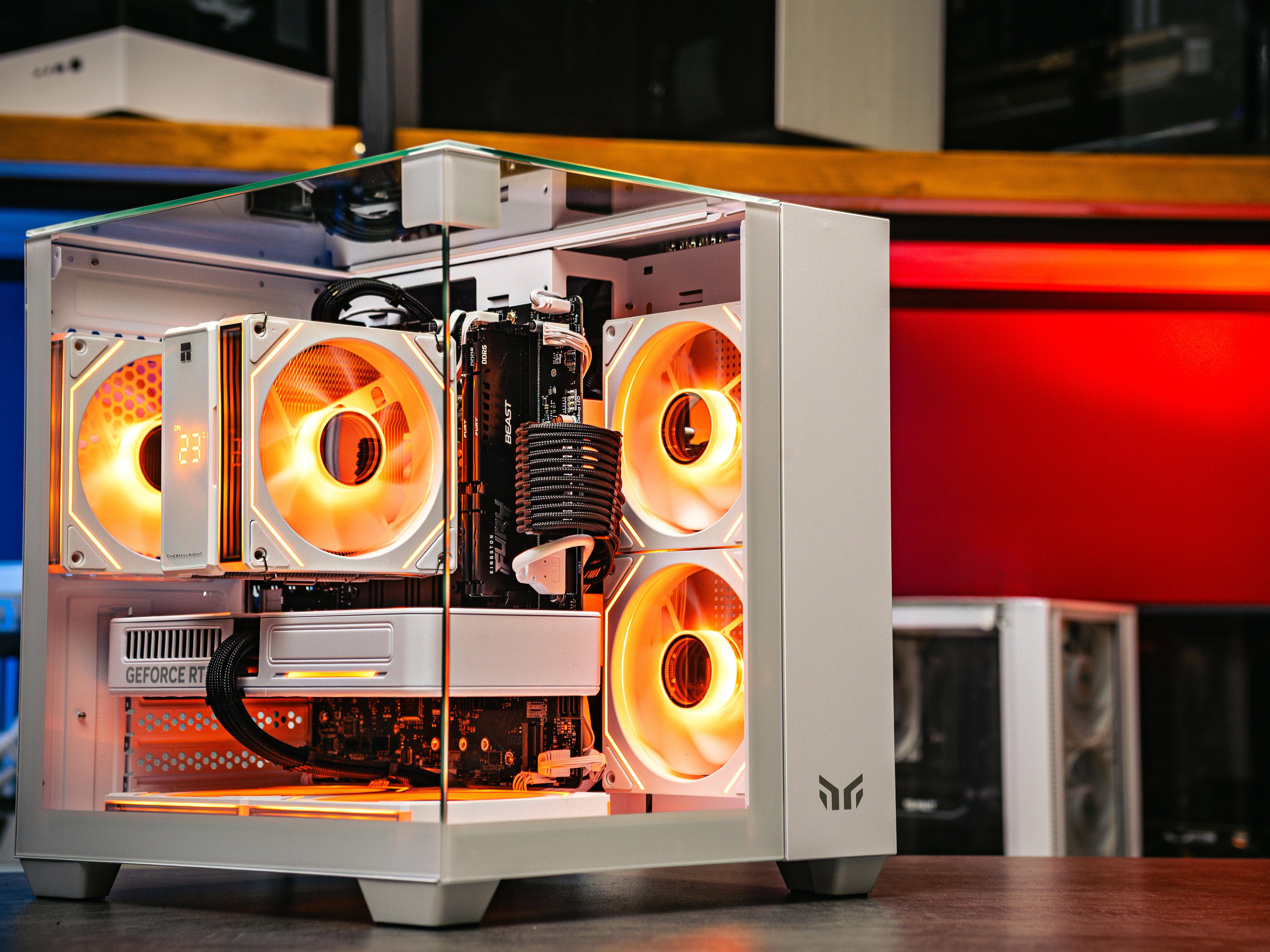 Мощный игровой компьютер в корпусе AOC CG389 Black  на базе процессора Ryzen 5 7500F + RTX 5060