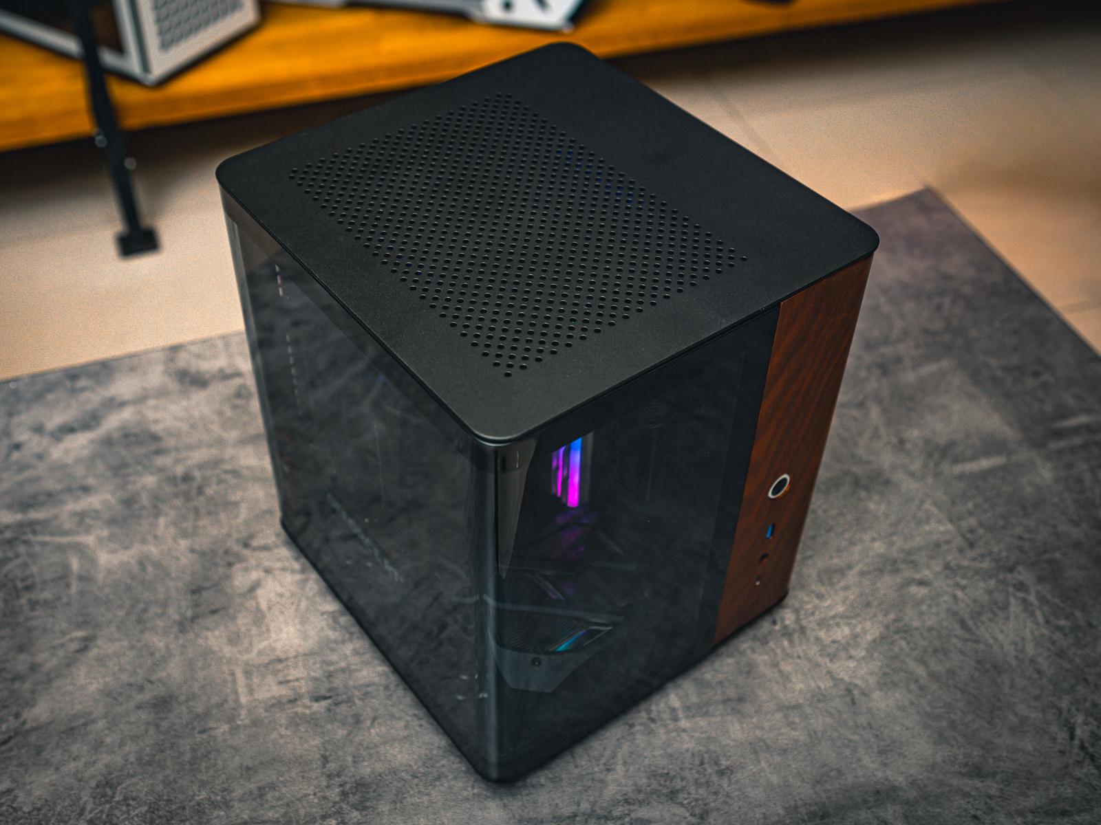 Купить компьютер в корпусе Jonsbo TK-0 Black