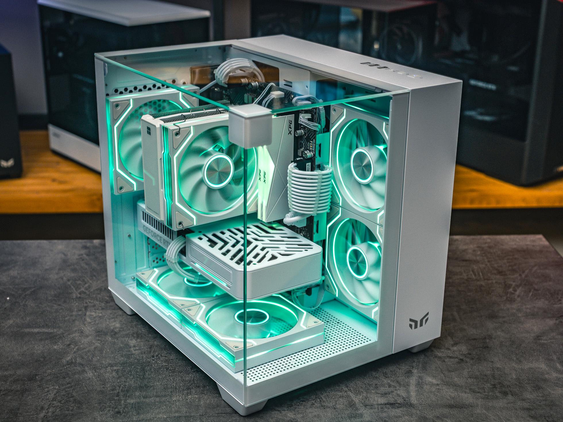 Мощный игровой компьютер в корпусе AOC CG389 Black  на базе процессора Ryzen 5 7500F + RTX 5060