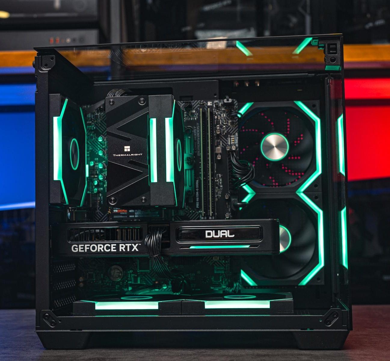 Мощный игровой компьютер в корпусе AOC CG389 Black  на базе процессора Intel core i5 14400f + RTX 5060