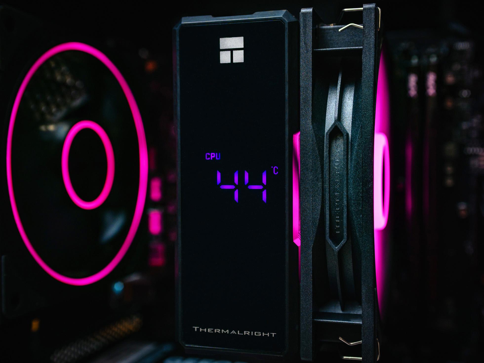 рпусе AOC CG389 Black  на базе процессора Ryzen 5 7500F + RTX 5070