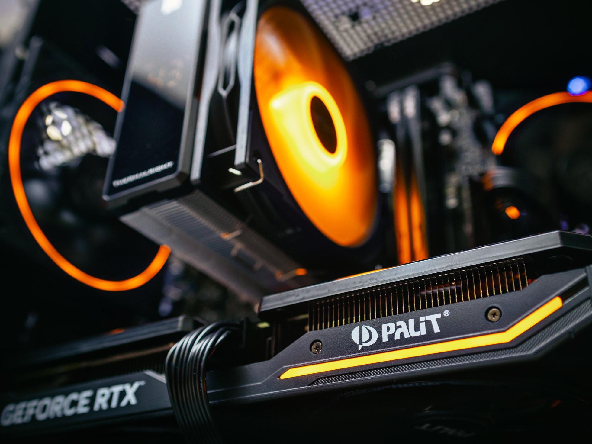 рпусе AOC CG389 Black  на базе процессора Ryzen 5 7500F + RTX 5070