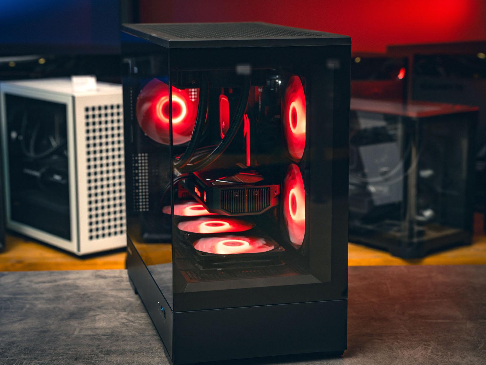 Компьютер в корпусе ZALMAN P30  С Видеокартой RTX 5070 iGame Vulcan