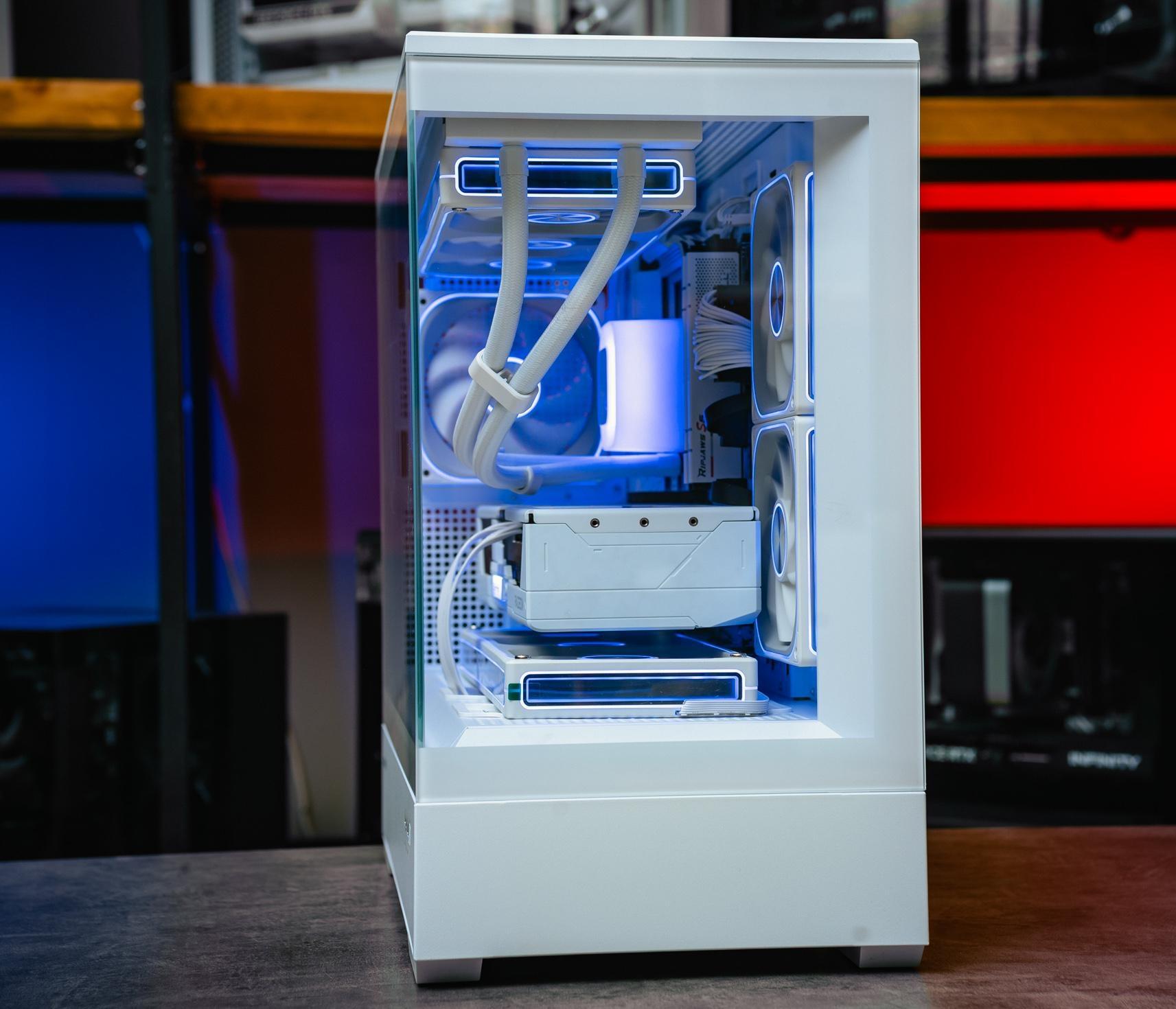 Компьютер в корпусе ZALMAN P30  С Видеокартой RTX 5070 iGame Vulcan