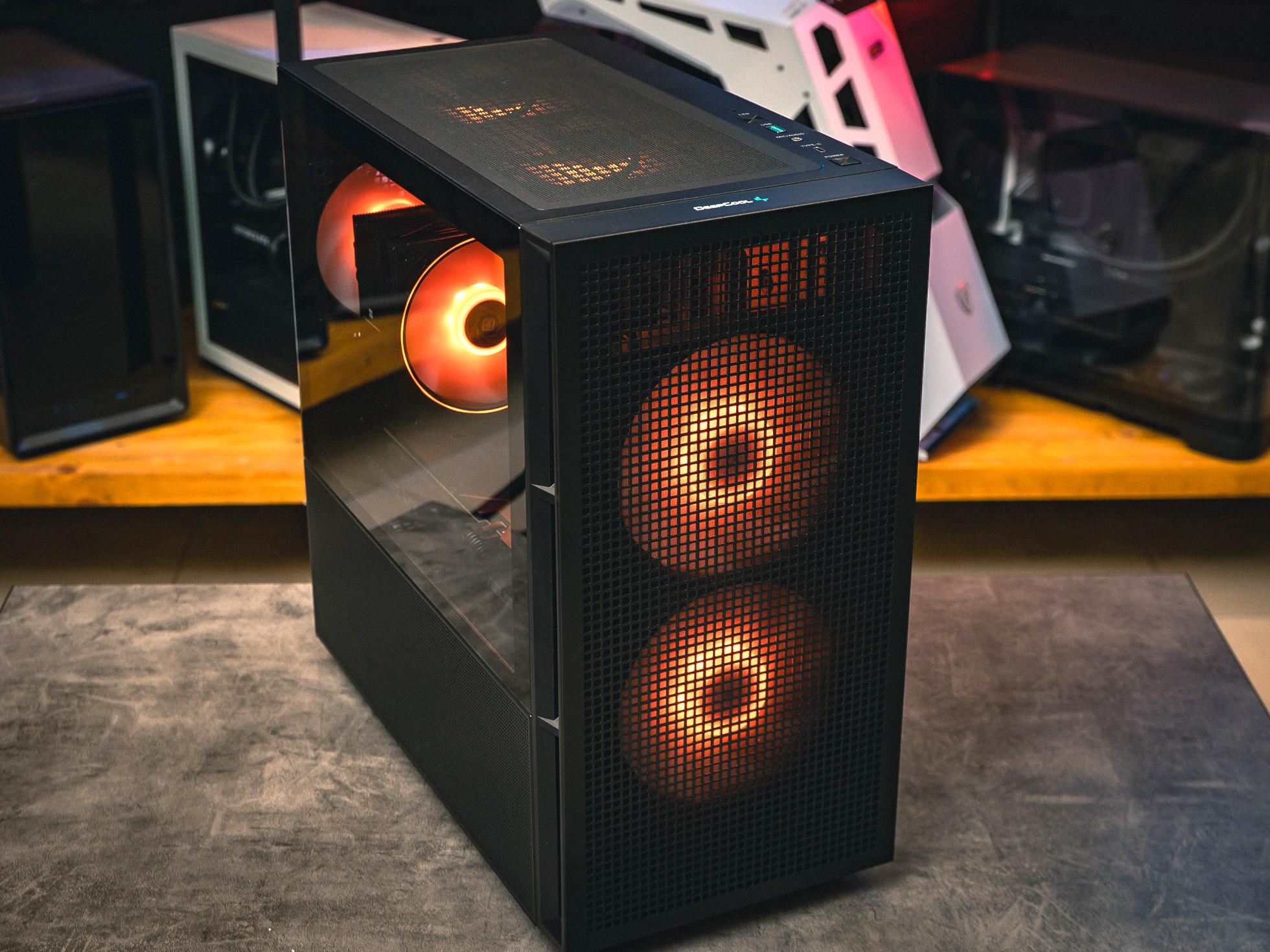 Мощный игровой компьютер в корпусе DeepCool CG530 4F 
