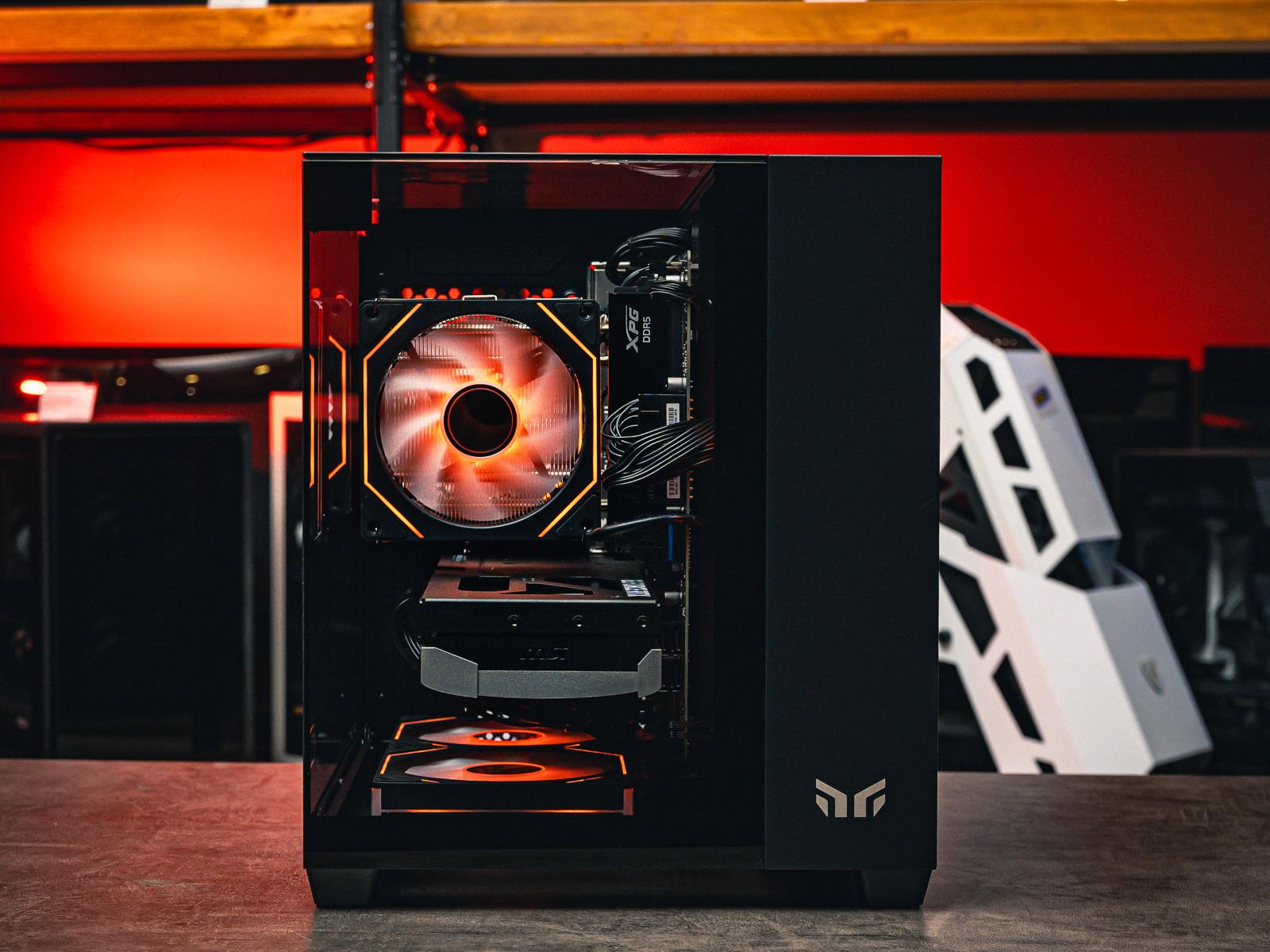 Мощный игровой компьютер в корпусе AOC CG389 Black  на базе процессора Ryzen 5 7500F + RTX 5060