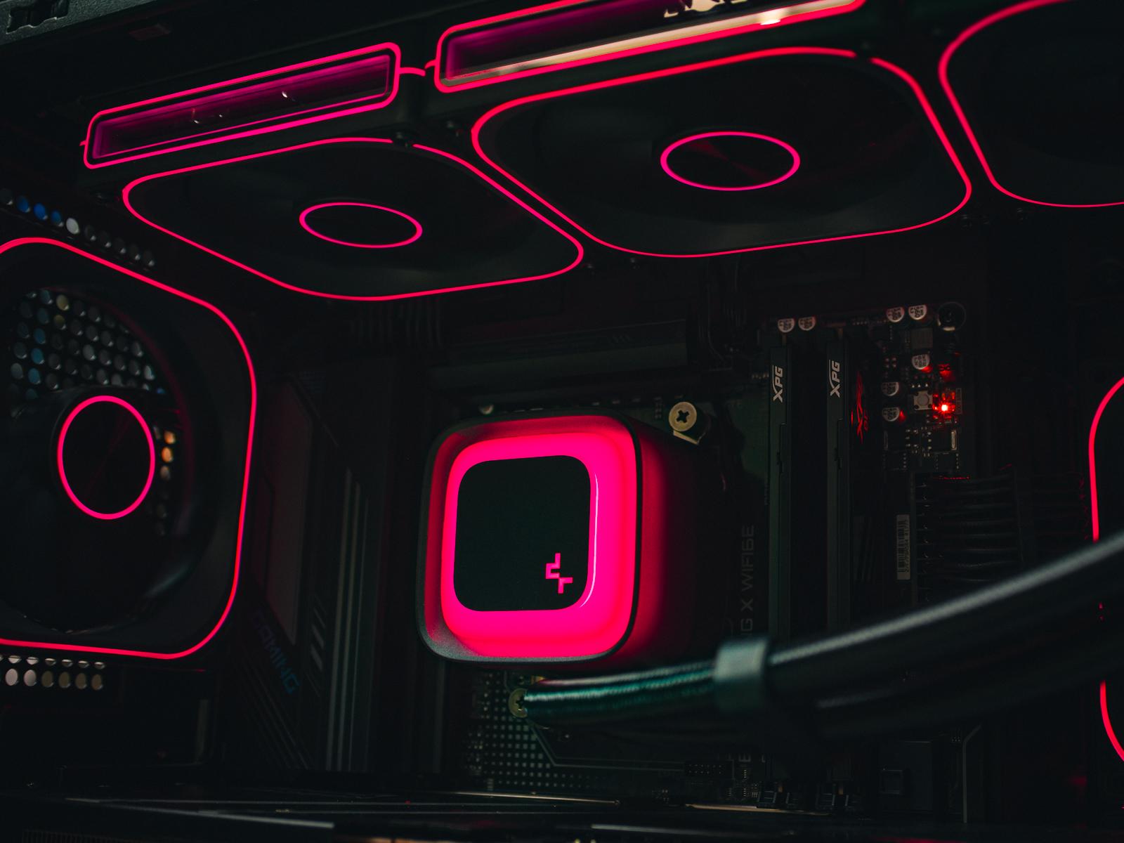 Мощный игровой компьютер в корпусе Montech King 95  в Custom shop