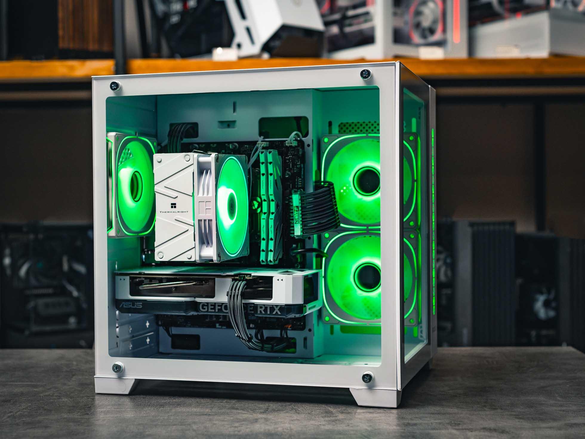 Купить компьютер SNOW  в корпусе Ginzzu V400 White c процессором  I5 12400F и видеокартой RTX 4060 Ti