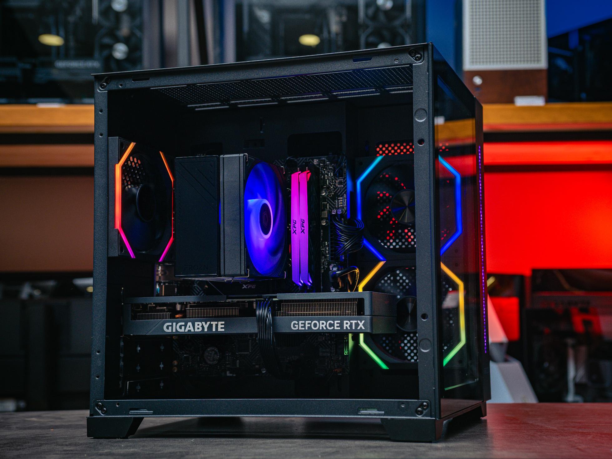 Купить компьютер в корпусе Ginzzu CL410 Black на базе процессора Intel Core i5-12400F и RTX 4060