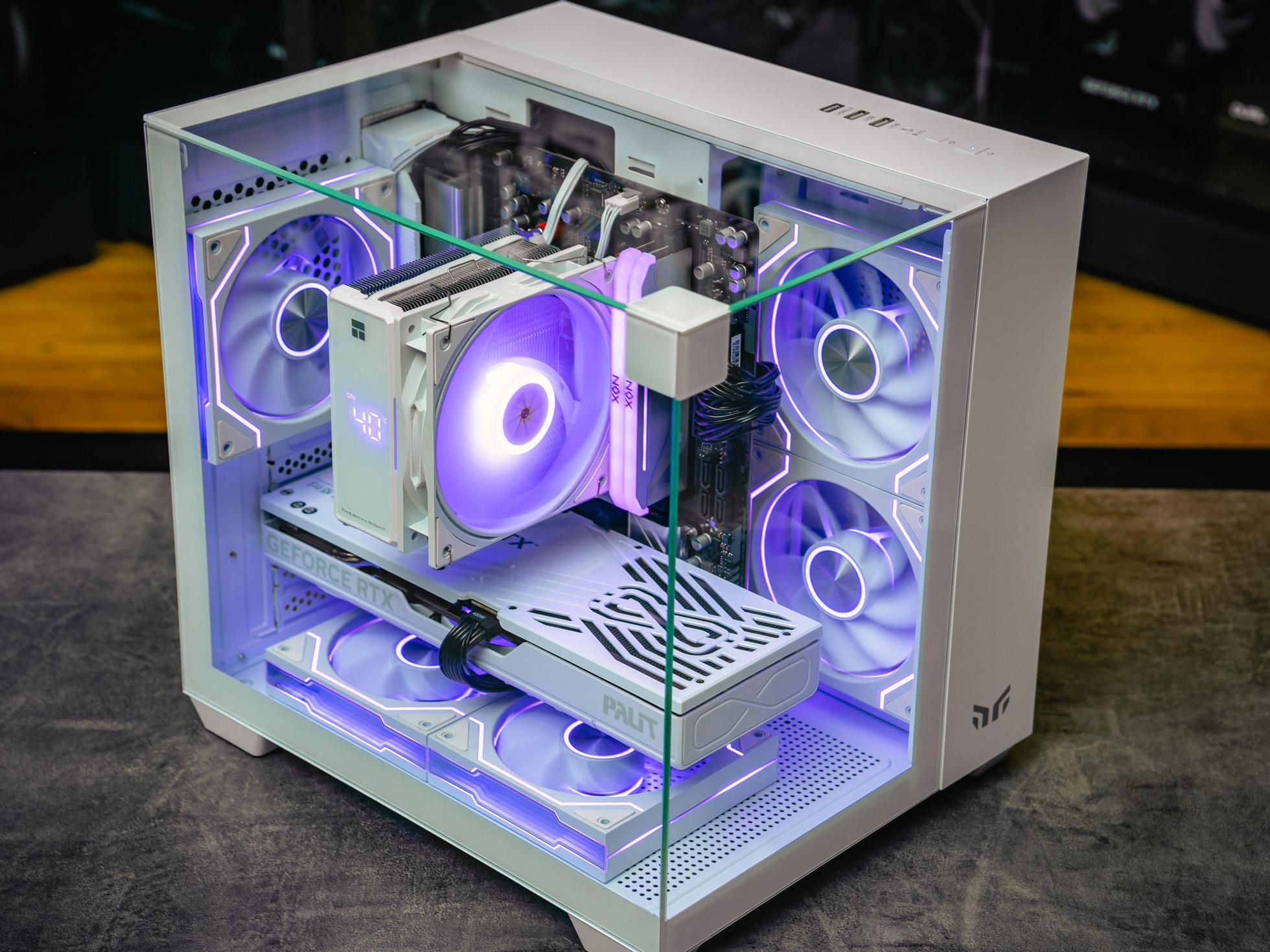 Мощный игровой компьютер в корпусе AOC CG389 Black  на базе процессора Ryzen 5 7500F + RTX 5070