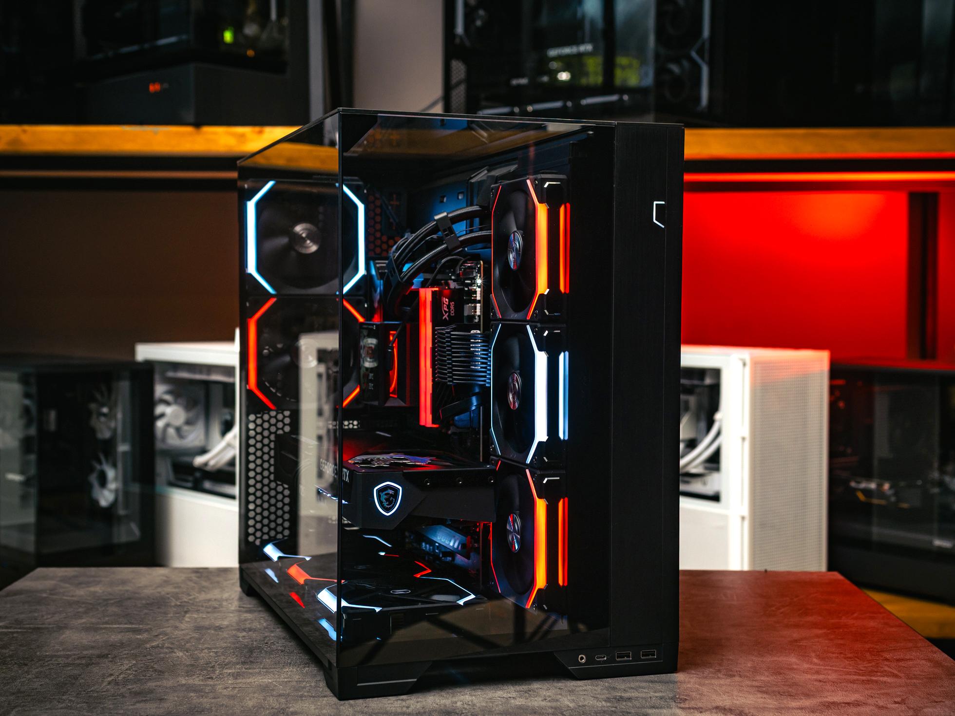 Компьютер в корпусе LIAN LI O11 Vision / 9800X3D / RTX 5080