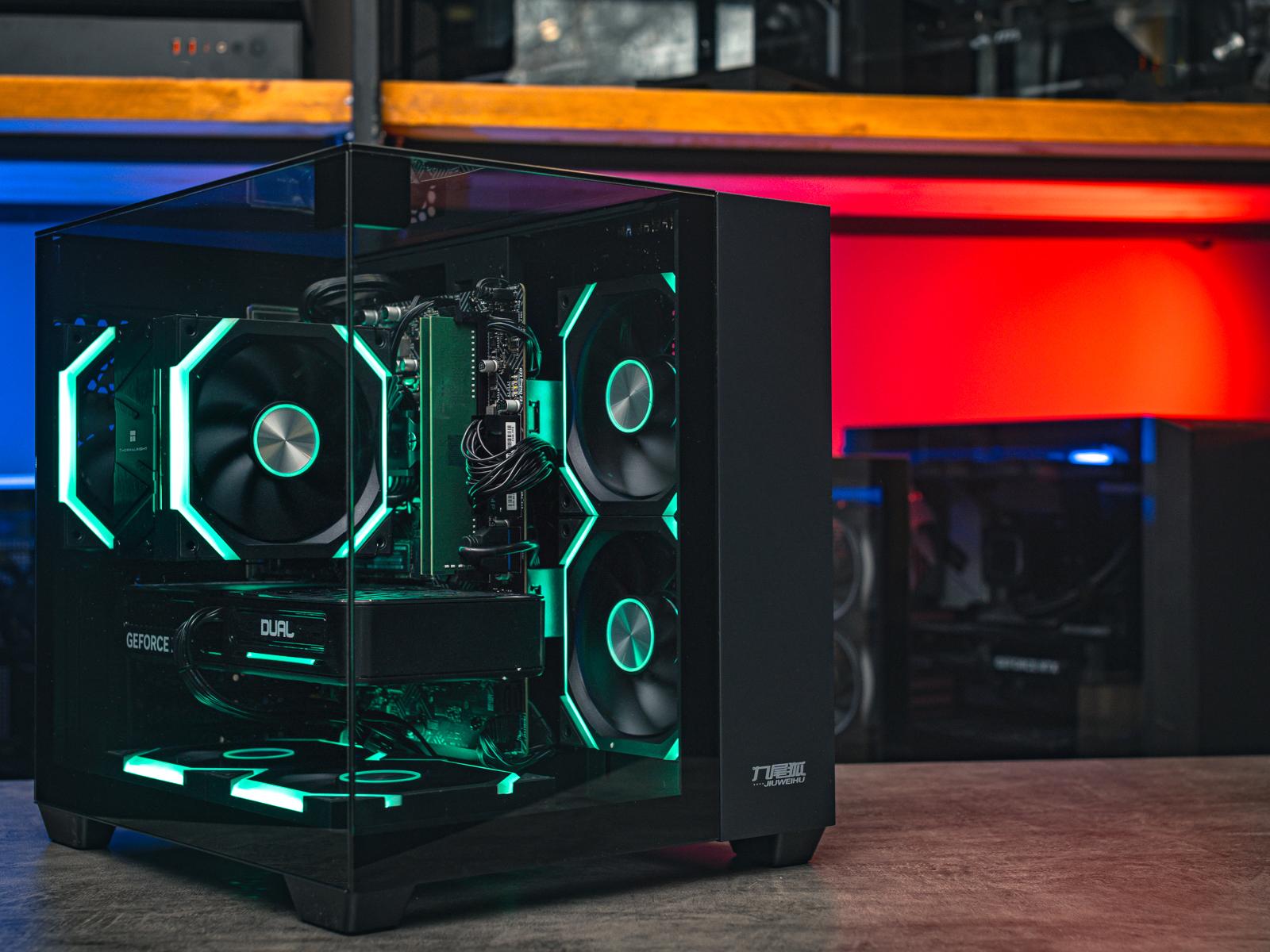 Мощный игровой компьютер в корпусе AOC CG389 Black  на базе процессора Ryzen 5 7500F + RTX 5060