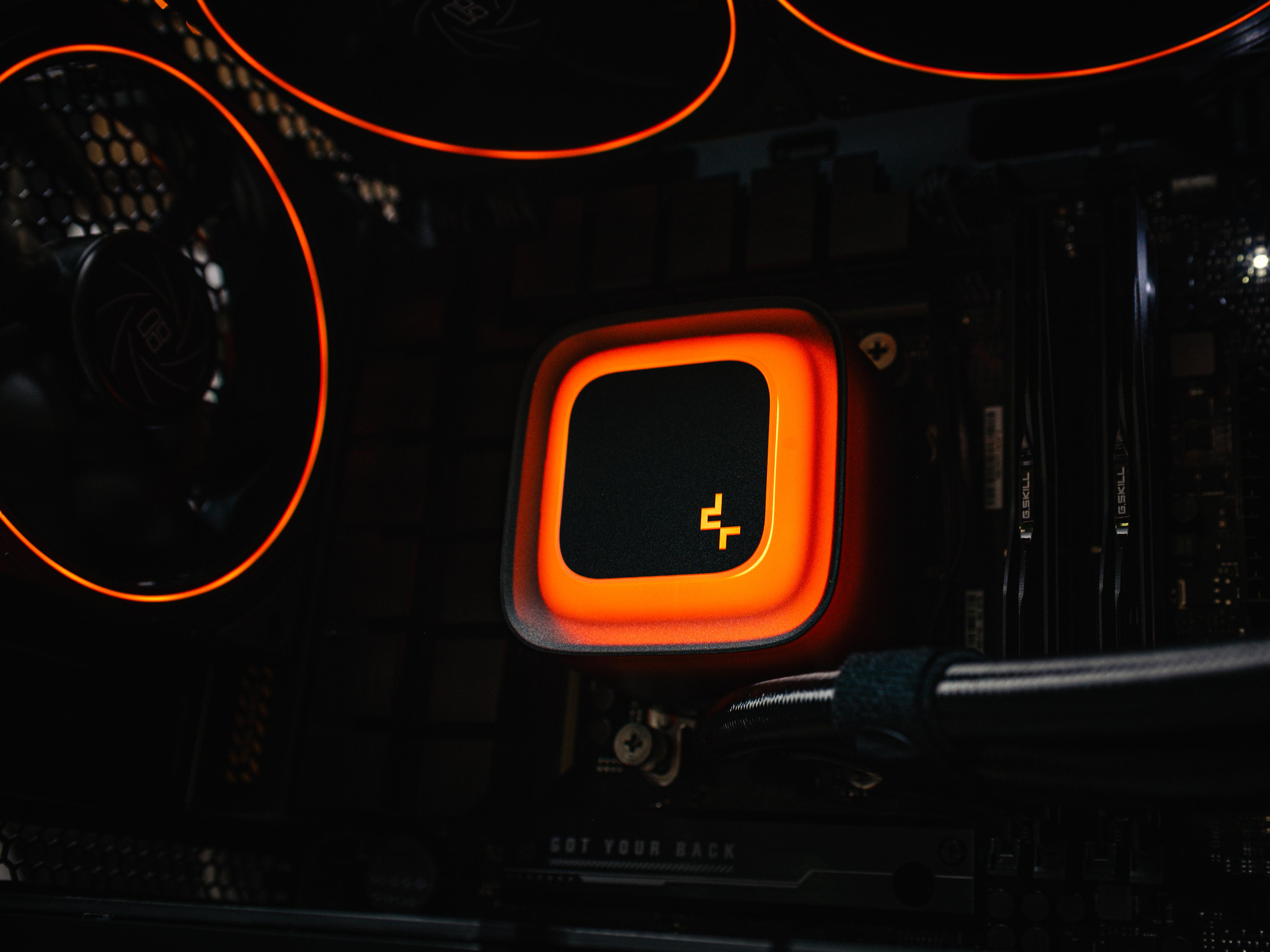 Компьютер в корпусеDeepCool CG530 4F  / 7800X3D / RTX 5070