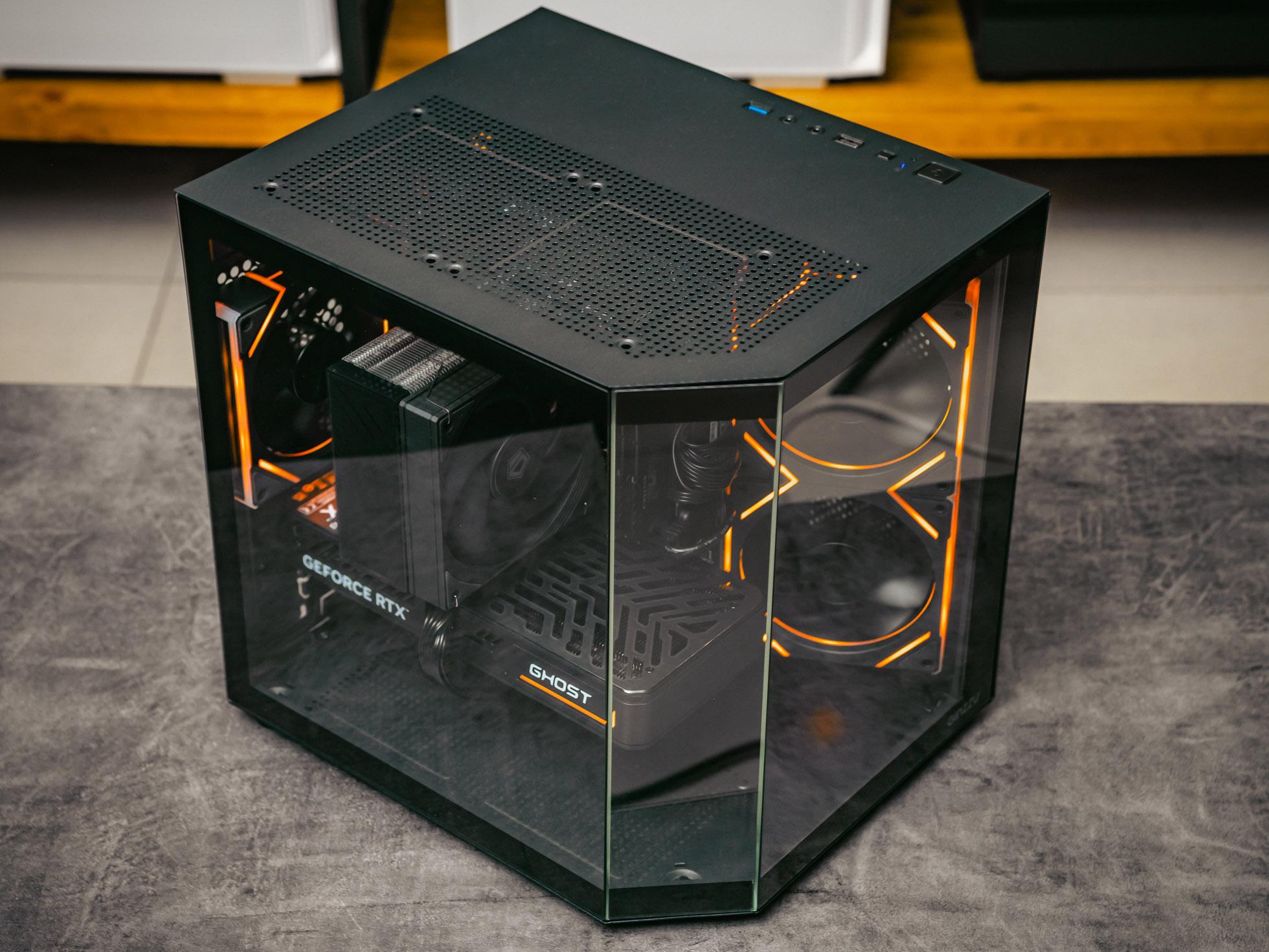 Игровой пк в корпусе Ginzzu  на базе процессора Intel Core i5 14400F + RTX 5060Ti 16Gb