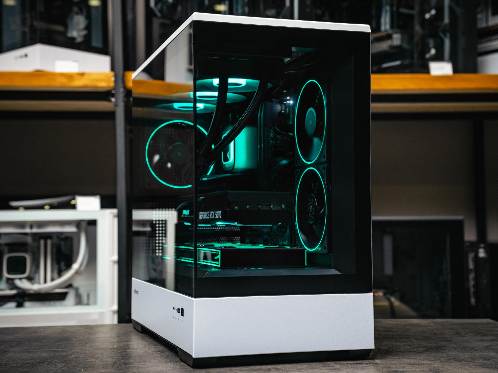 Компьютер в корпусе ZALMAN P30  С Видеокартой RTX 5070 iGame Vulcan