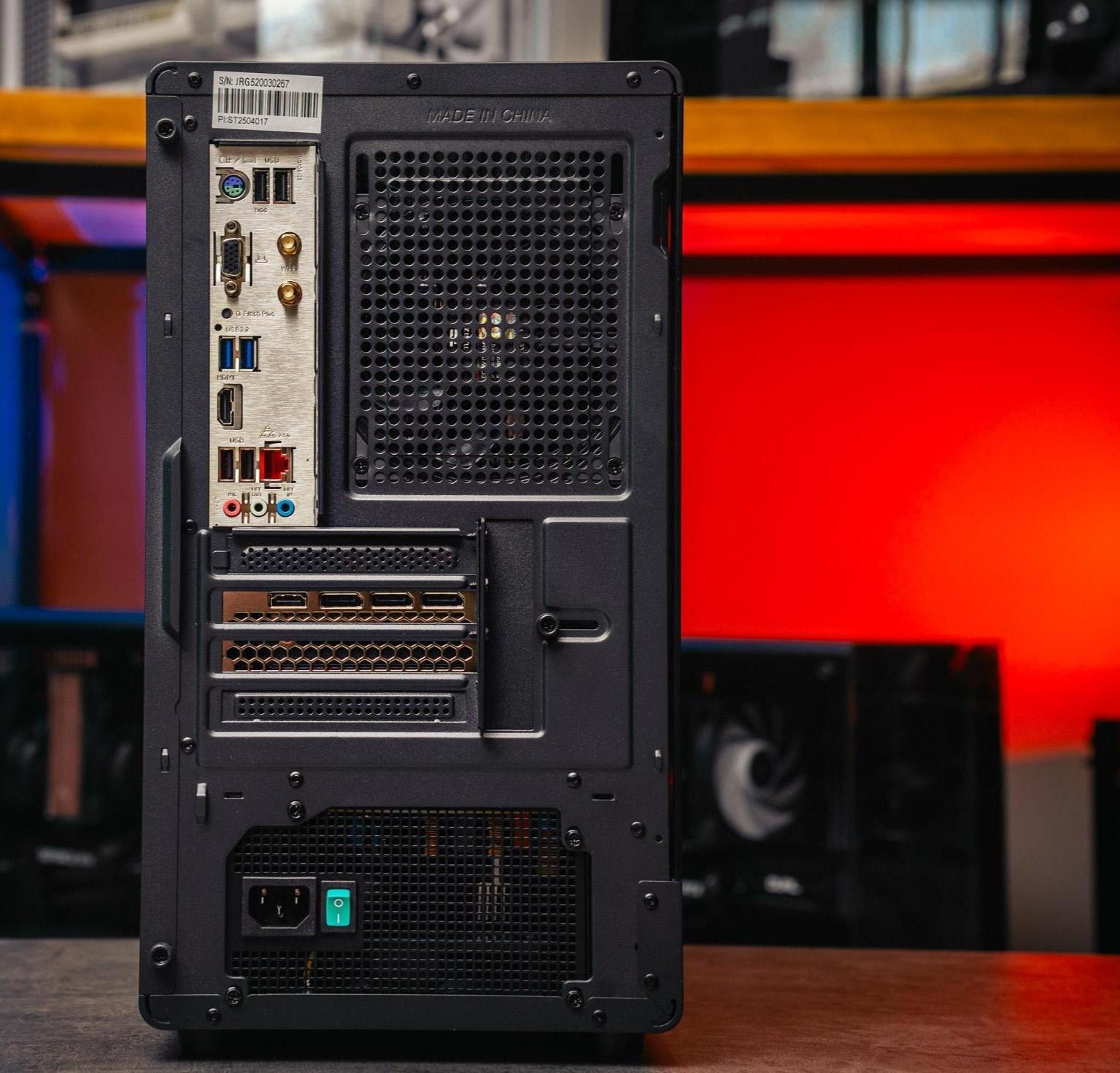 Мощный игровой компьютер в корпусе AOC CG389 Black  на базе процессора Ryzen 5 7500F + RTX 5060 TI