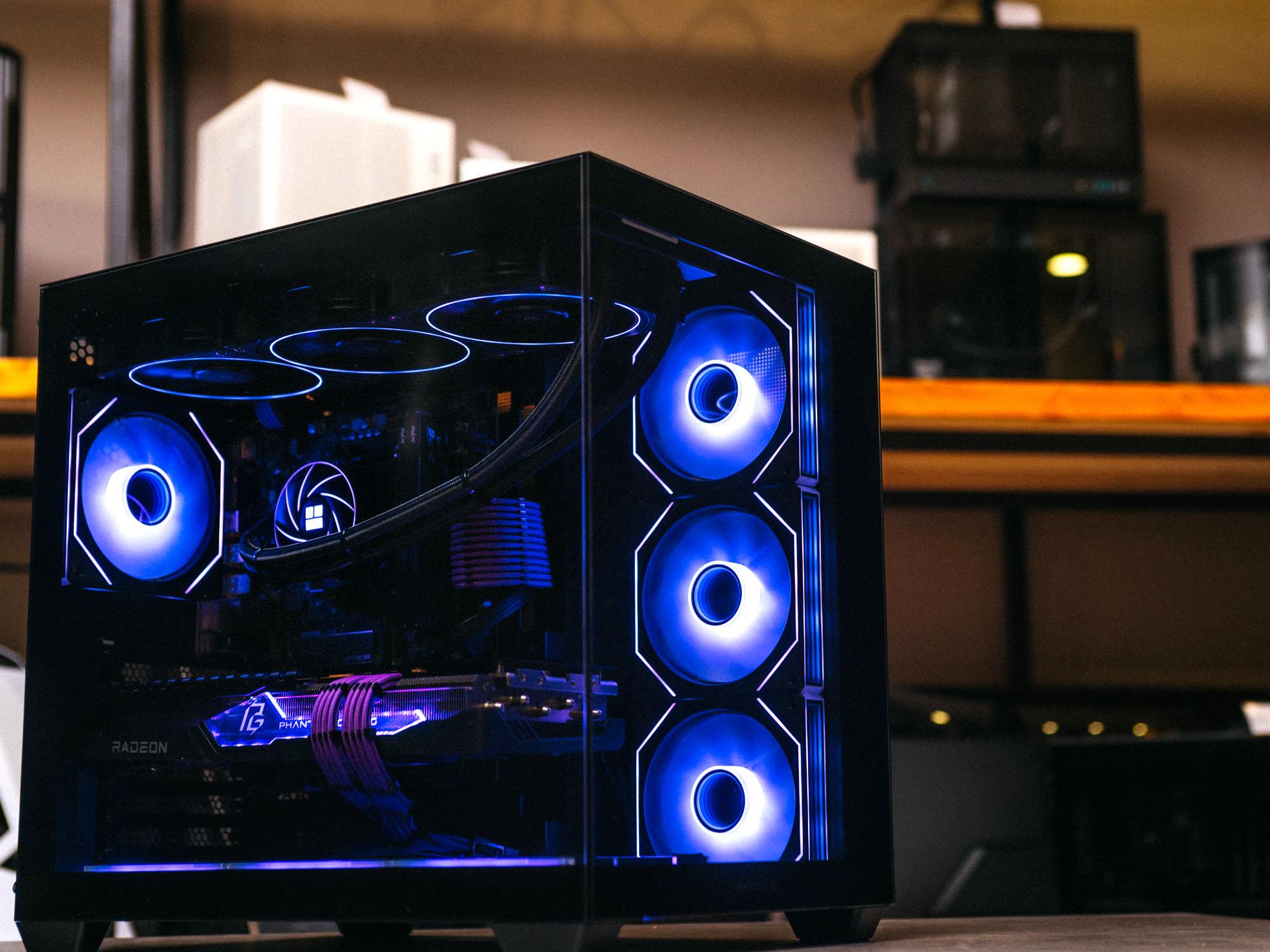 Мощный игровой компьютер в корпусе DeepCool CG530 4F 