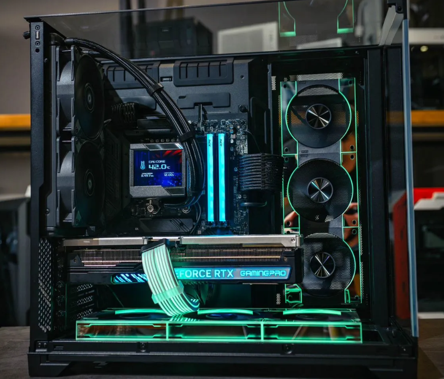 Элитный игровой ПК в корпусе King 95: Intel Core i7-13700K, видеокарта RTX 4080 и материнская плата ASRock Z790 PG Sonic в коллекционном дизайне