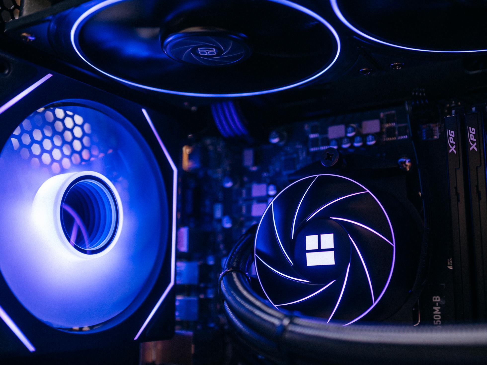 Мощный игровой компьютер в корпусе DeepCool CG530 4F 