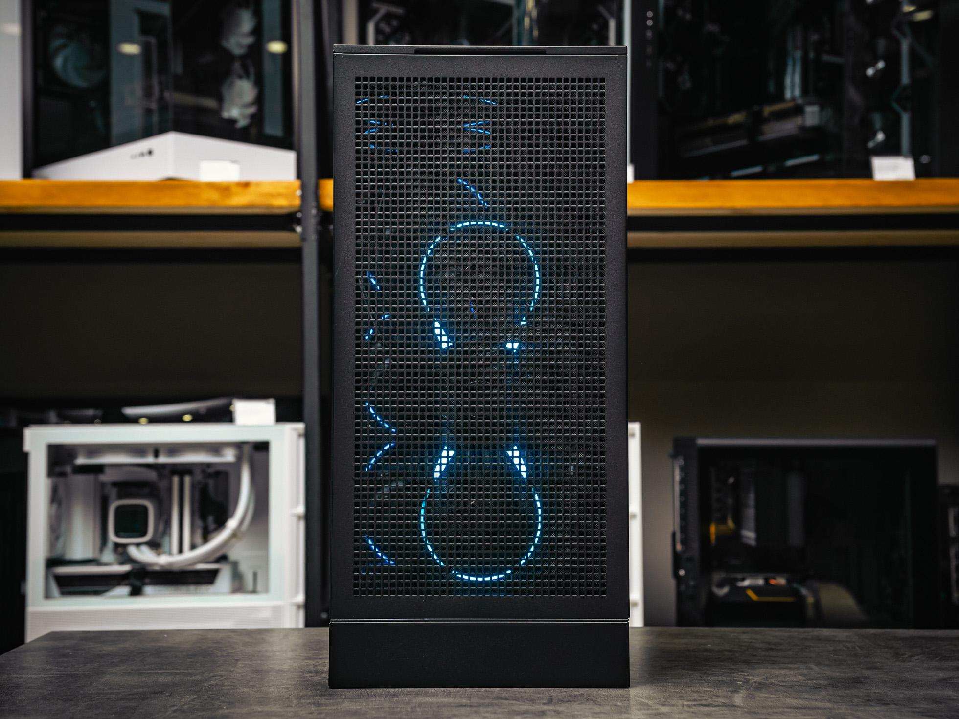 Компьютер в корпусе ZALMAN P30  С Видеокартой RTX 5070 iGame Vulcan