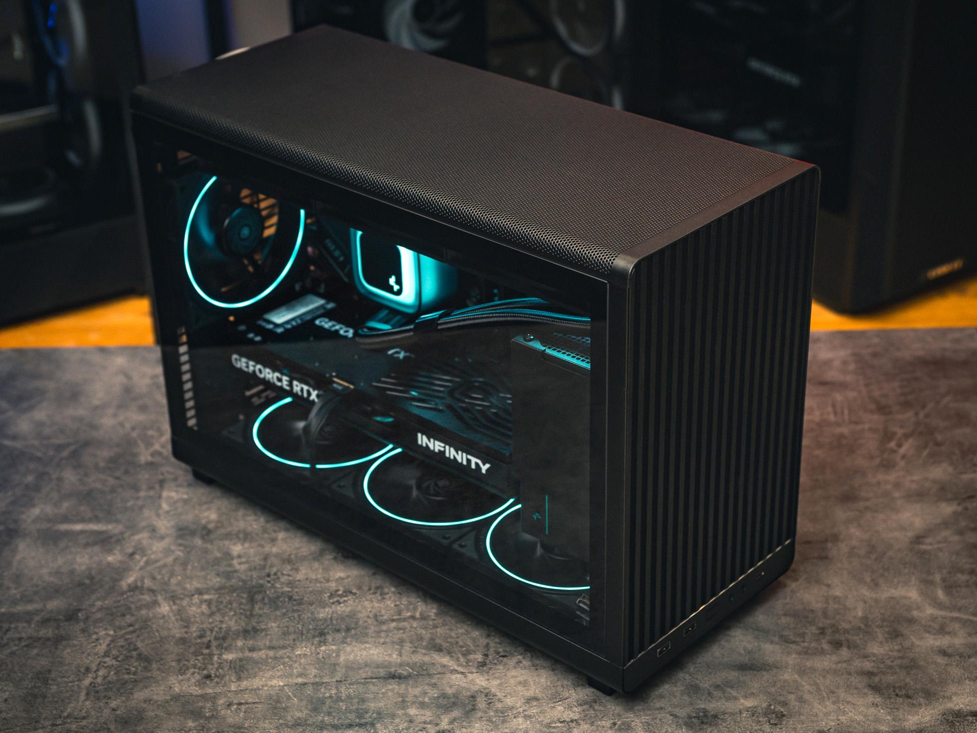 Флагманский игровой компьютер - FUTURE в Custom shop Компьютер в корпусе ZALMAN P30 С Видеокартой RTX 5070 ZOTAC