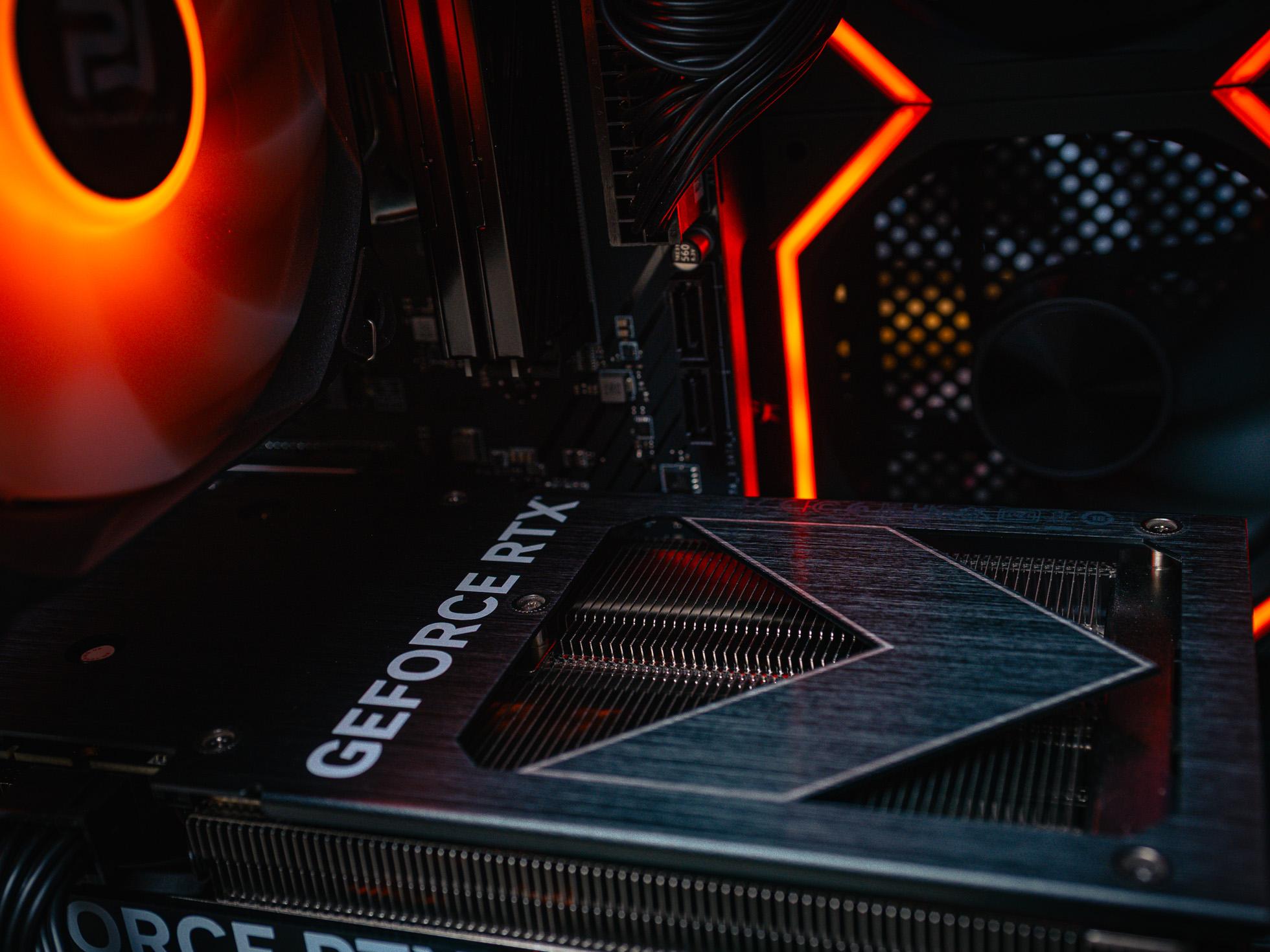 Купить игровой компьютер в корпусе Ginzzu CL410 Black  на базе процессора Ryzen 5 7400F и видеокартой MSI RTX 4060 Ventus 3x в Custom shop