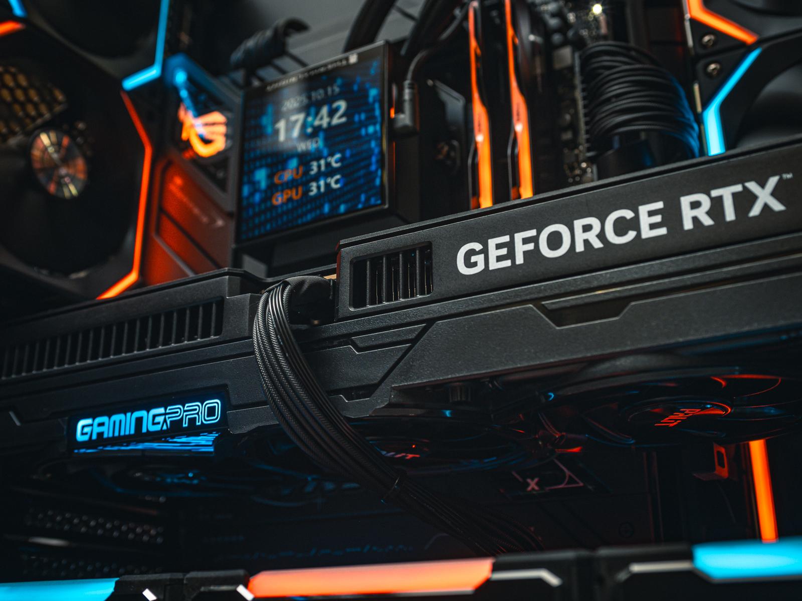 Компьютер в корпусе LIAN LI O11 Vision / 9800X3D / RTX 5080