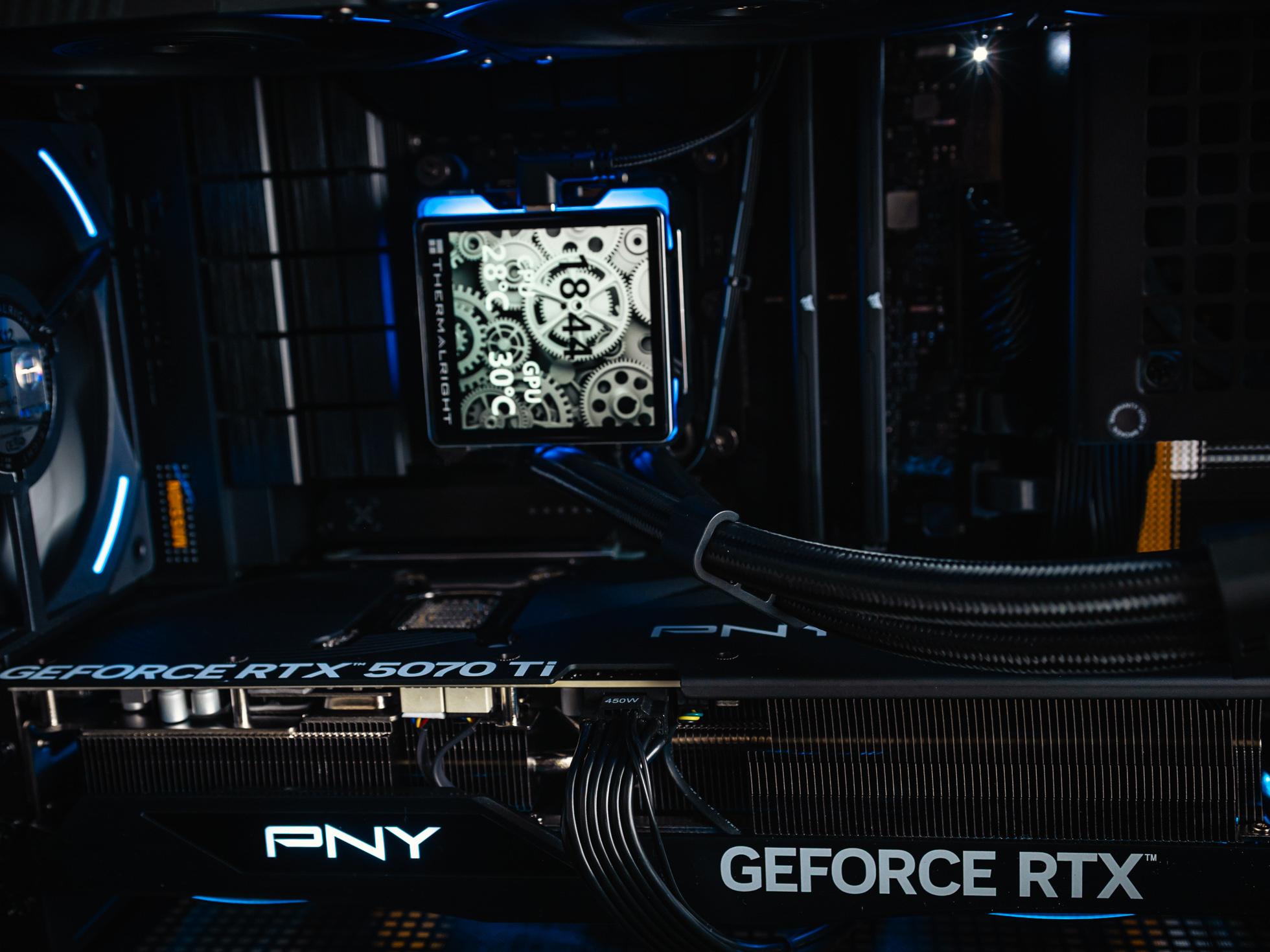 Компьютер в корпусе ZALMAN P30  С Видеокартой RTX 5070 iGame Vulcan