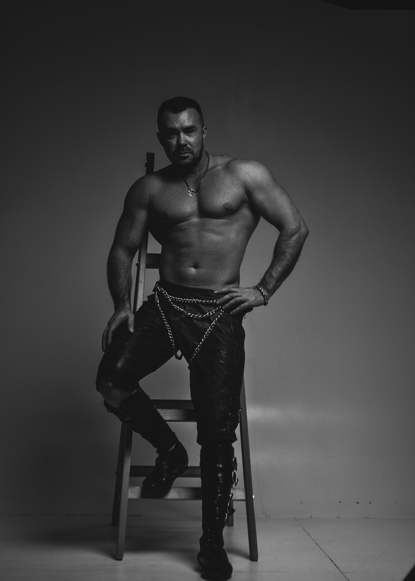 Мужской стриптиз видео в Таганроге