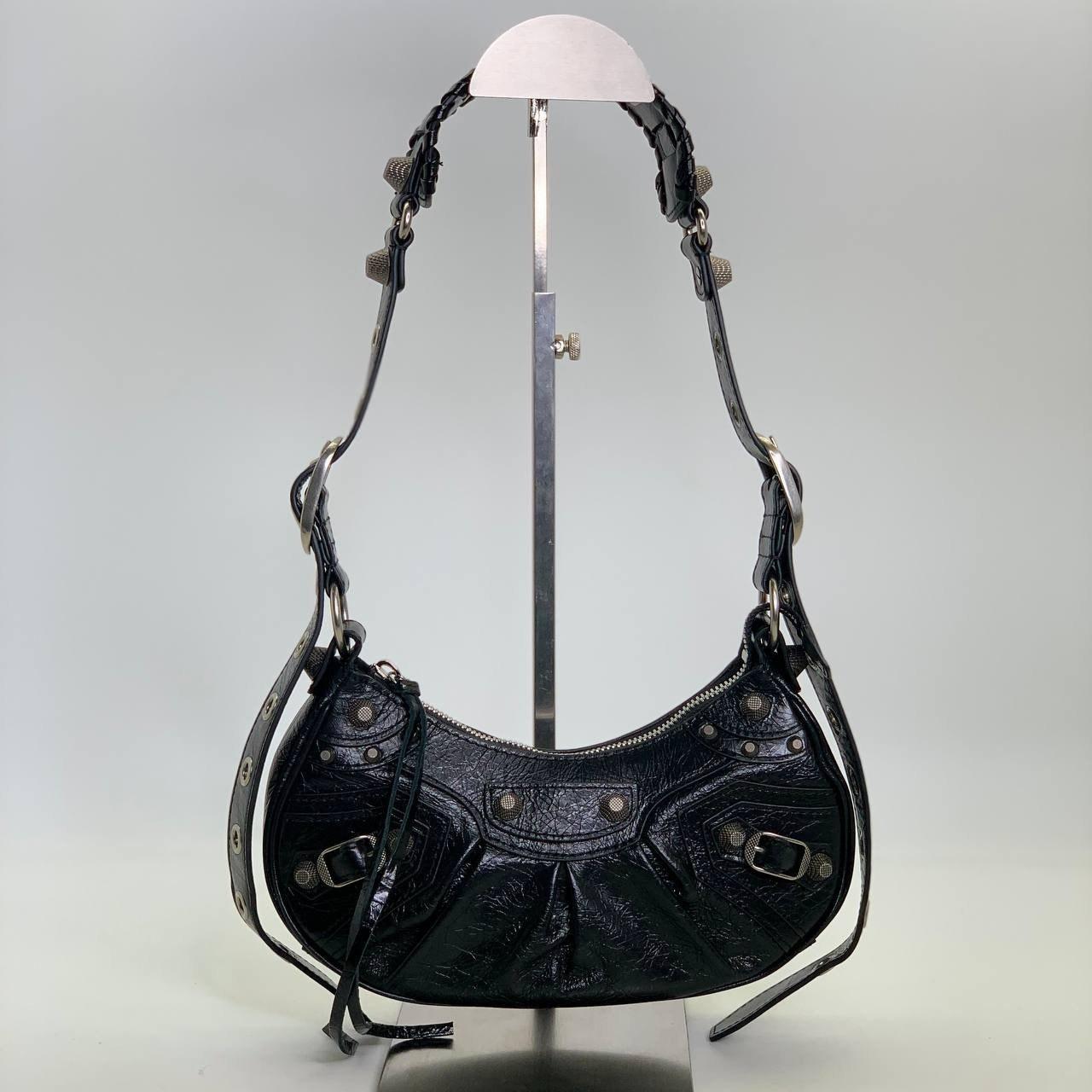 goods image