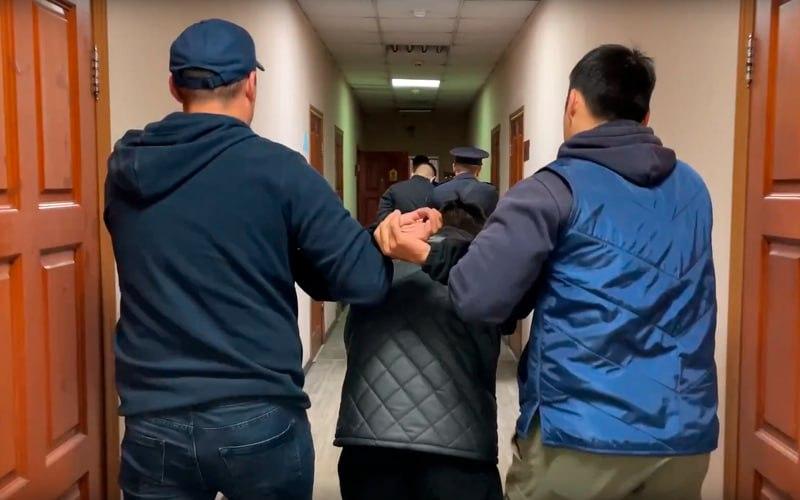 Двоих обвиняемых в жестоком убийстве жителя Кызыла отпустили воевать