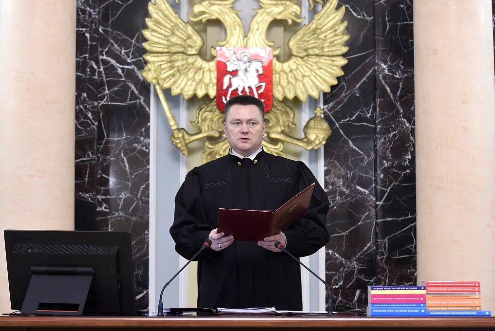 Краснов поручил ускорить внедрение искусственного интеллекта в суды России